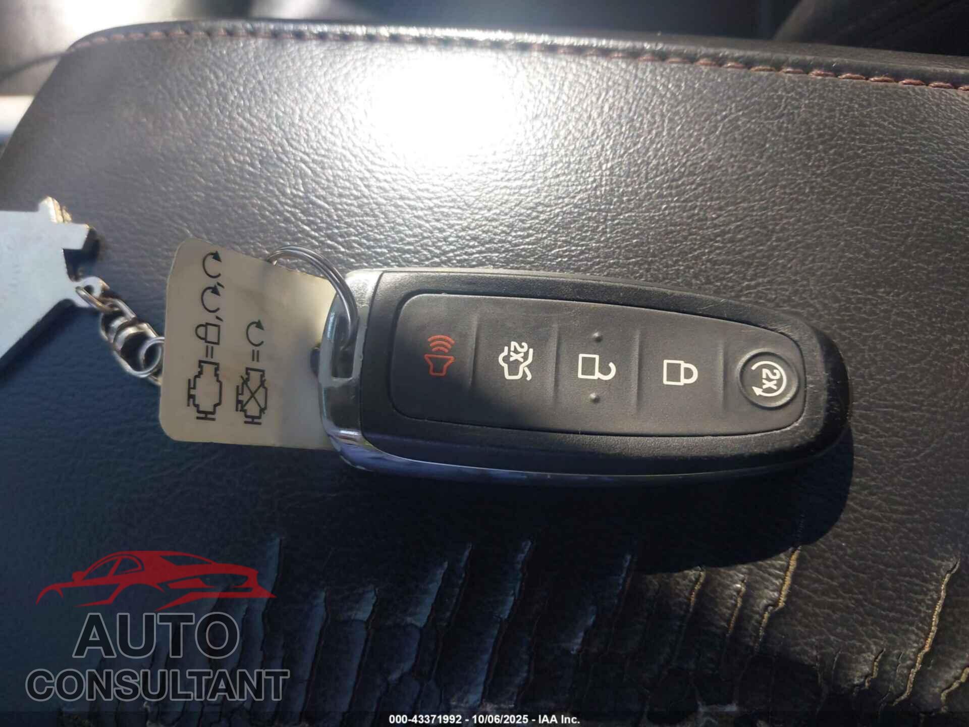 FORD EDGE 2011 - 2FMDK4KC4BBB57652