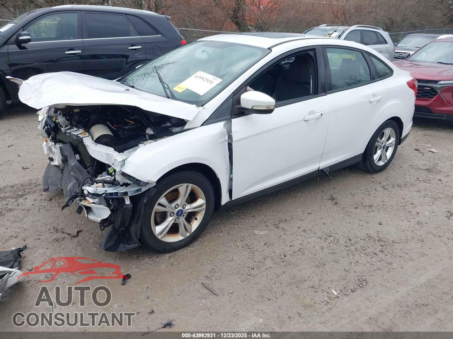 FORD FOCUS 2014 - 1FADP3F2XEL295207