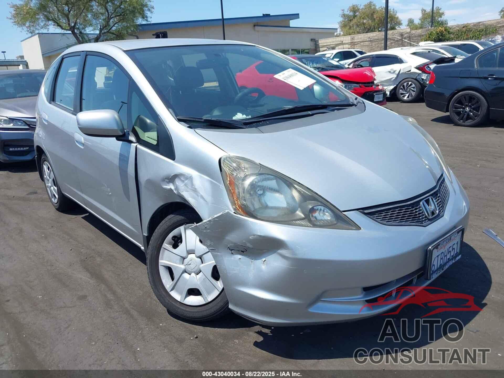 HONDA FIT 2012 - JHMGE8H33CC001352