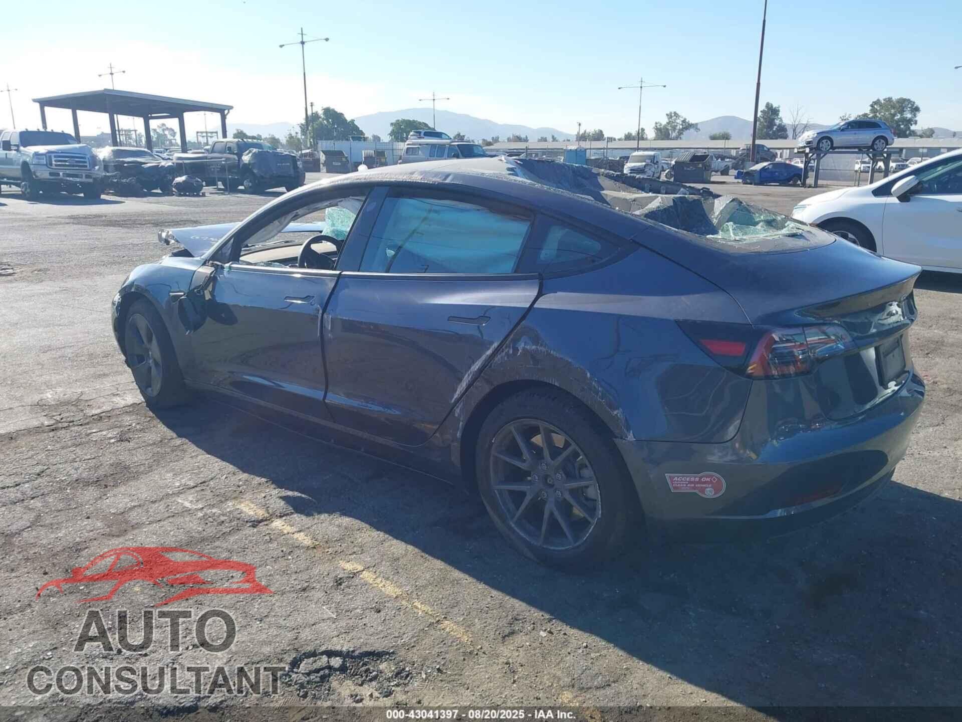 TESLA MODEL 3 2023 - 5YJ3E1EA5PF614530