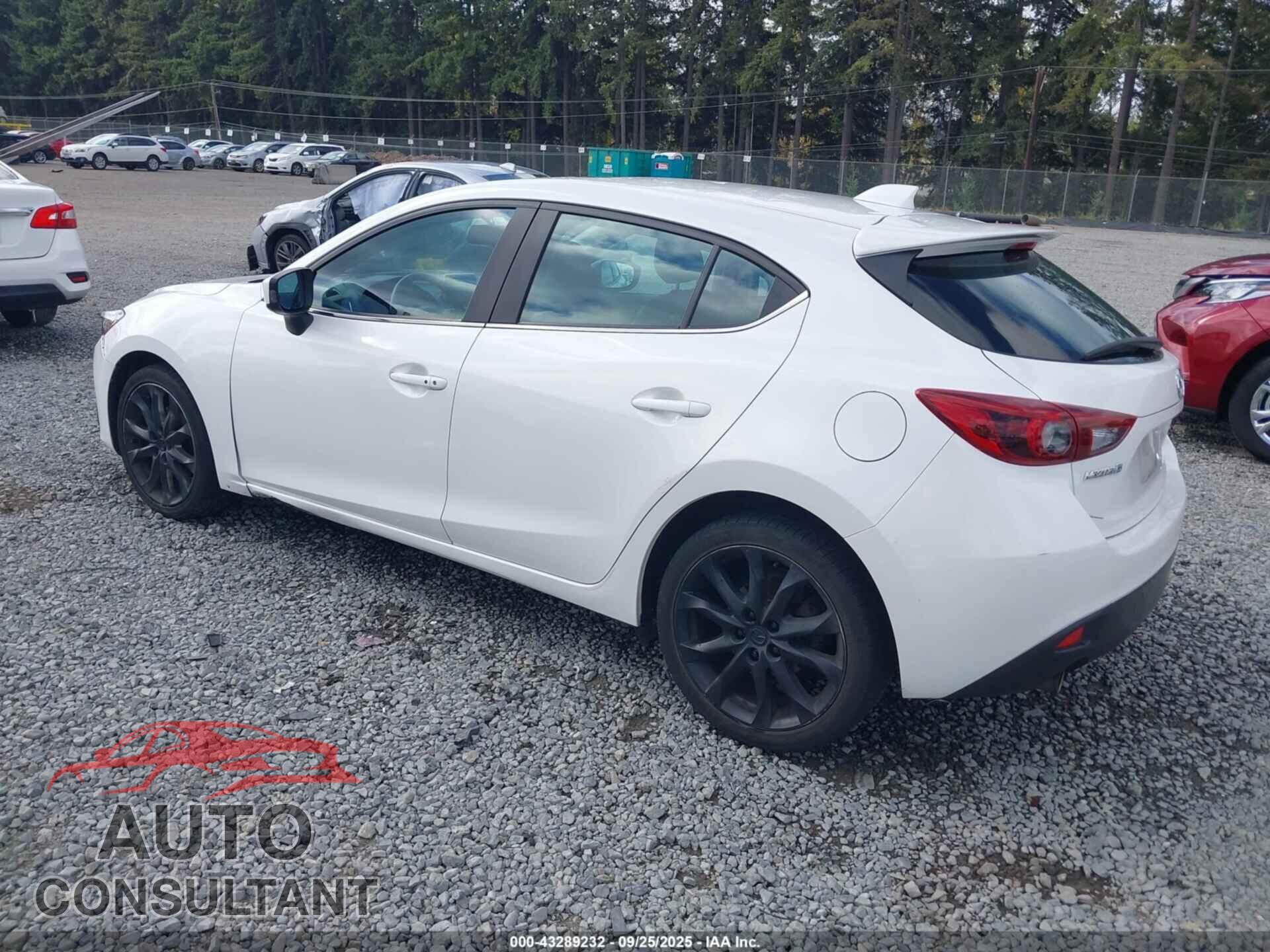 MAZDA MAZDA3 2014 - JM1BM1M34E1103382