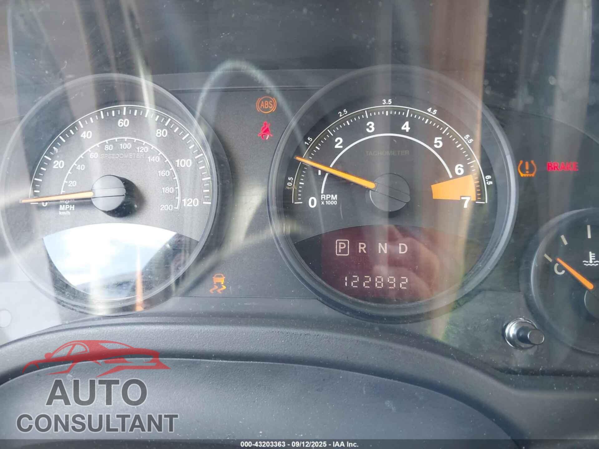 JEEP COMPASS 2016 - 1C4NJCBB0GD676583