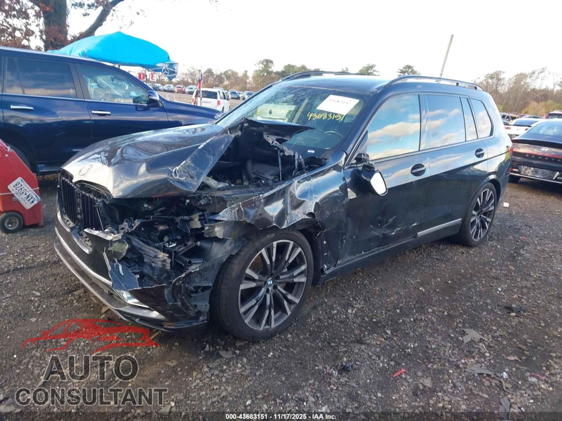 BMW X7 2021 - 5UXCW2C03M9E56841