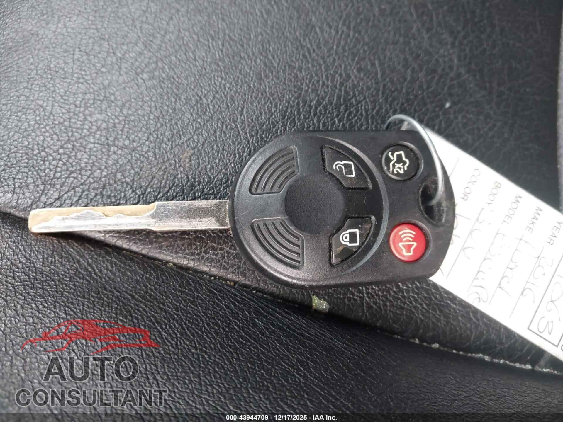 FORD ESCAPE 2016 - 1FMCU0F73GUA24863