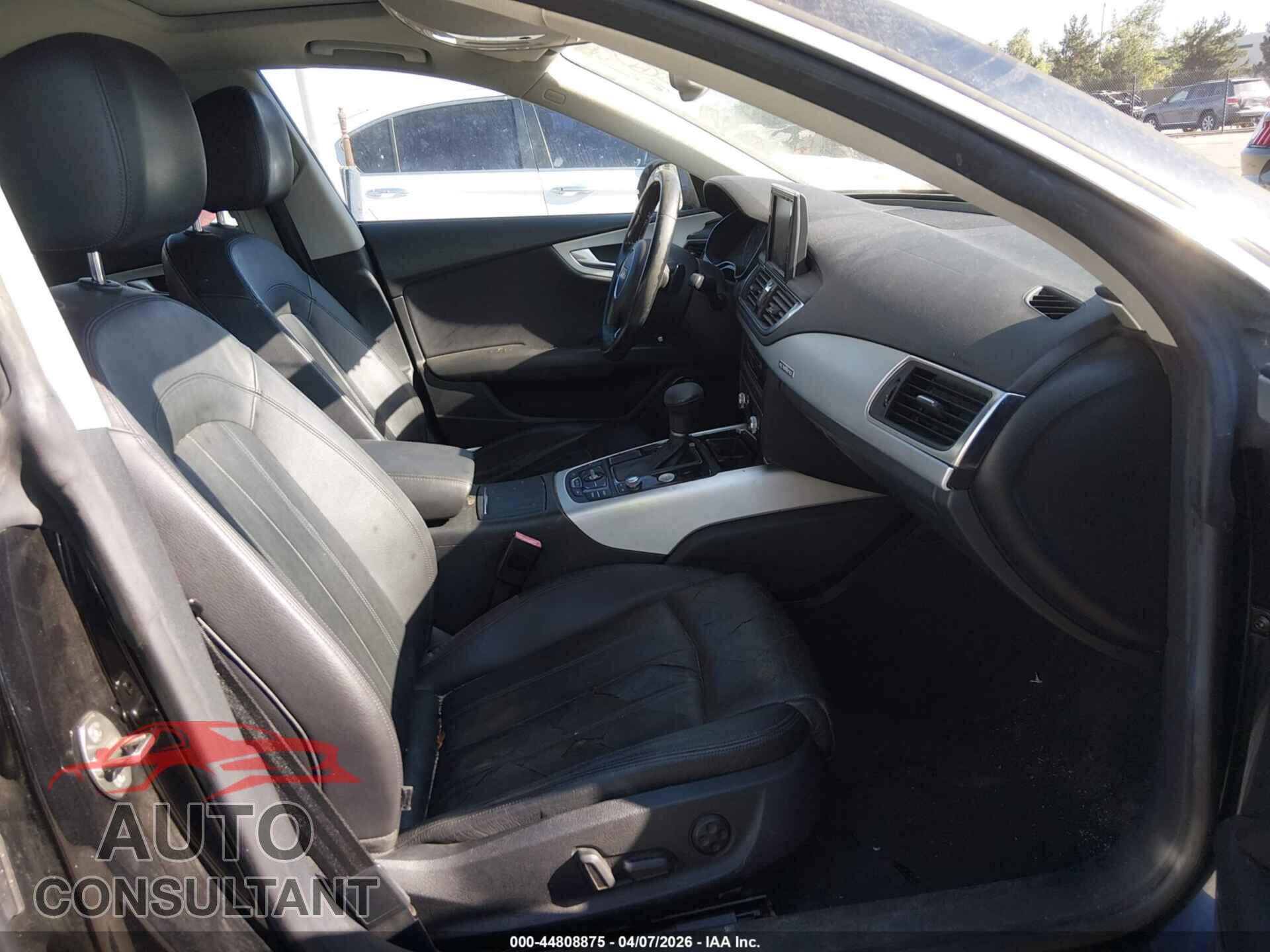 AUDI A7 2012 - WAU2GAFC1CN038904
