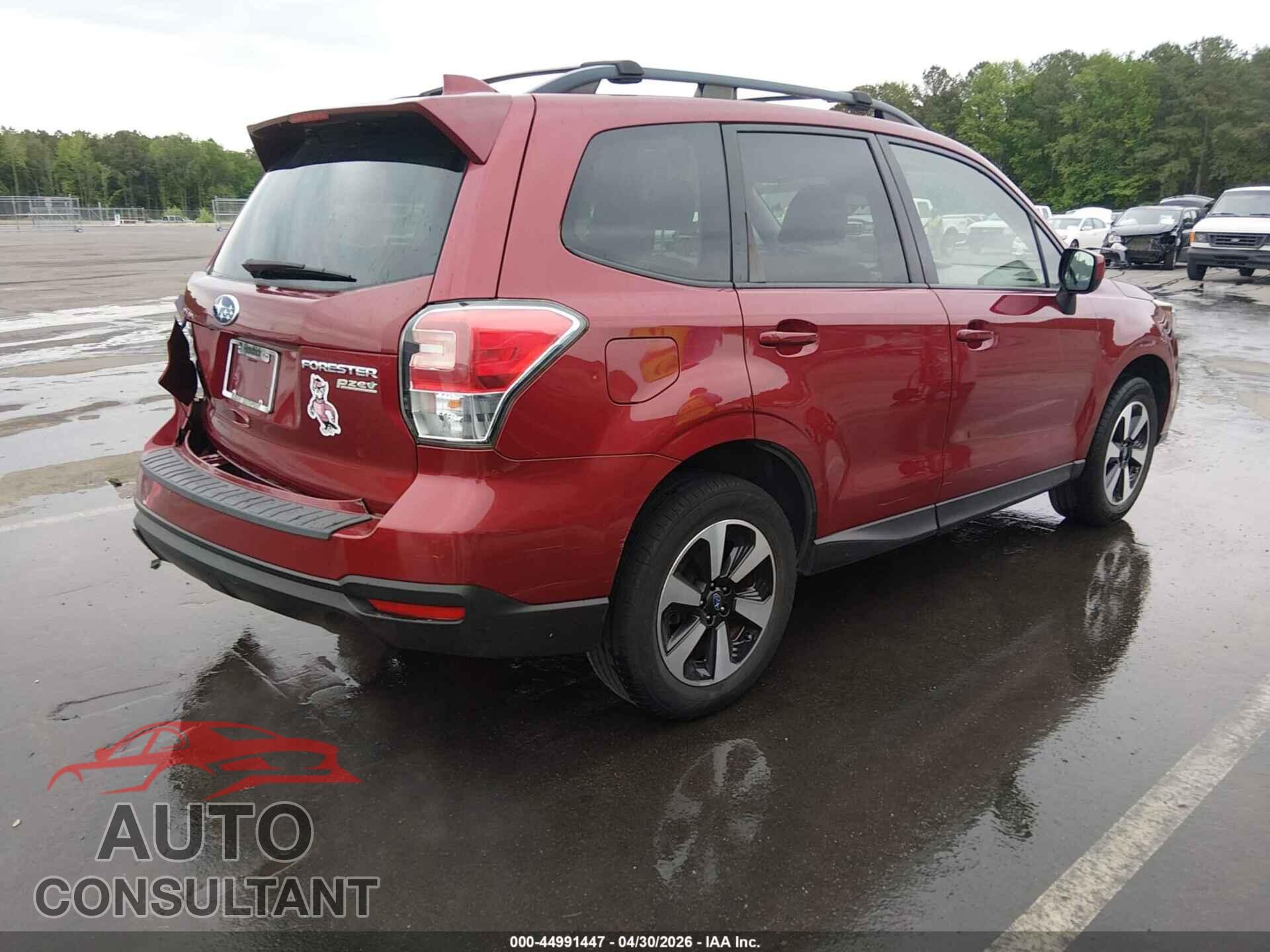 SUBARU FORESTER 2017 - JF2SJAEC0HH596711