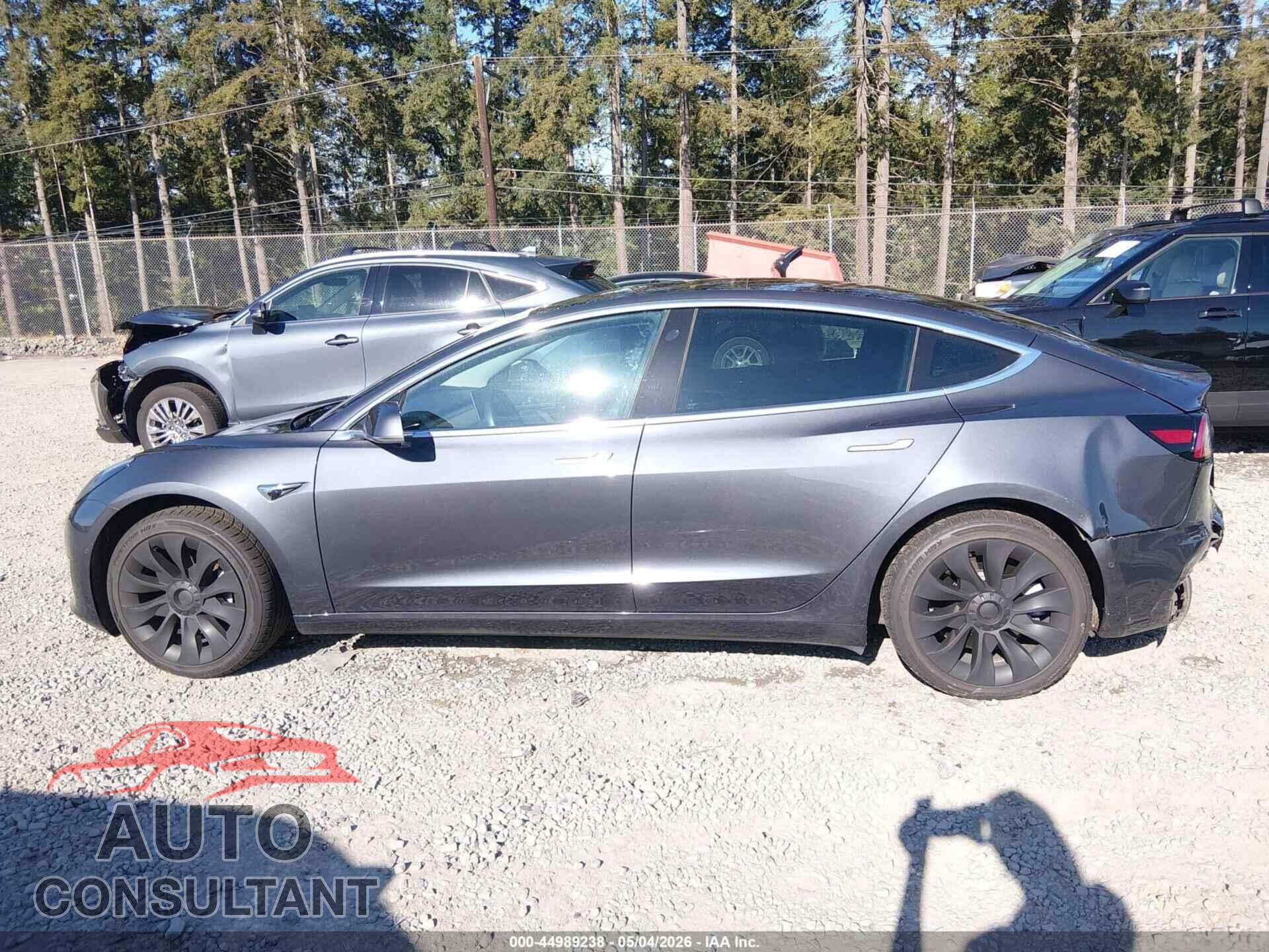 TESLA MODEL 3 2018 - 5YJ3E1EA9JF006923