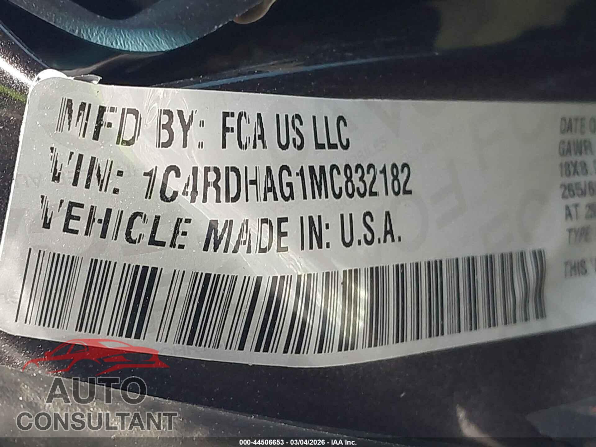 DODGE DURANGO 2021 - 1C4RDHAG1MC832182