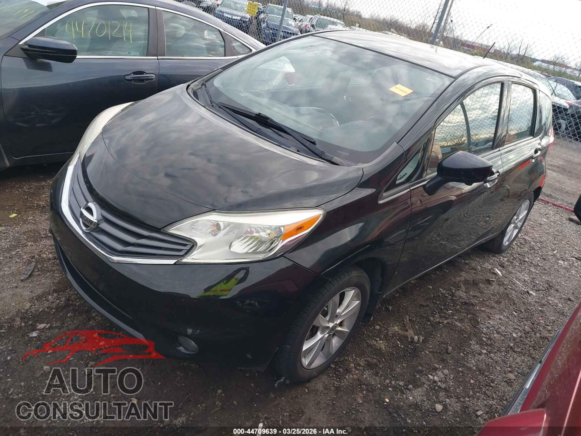 NISSAN VERSA NOTE 2015 - 3N1CE2CPXFL440177
