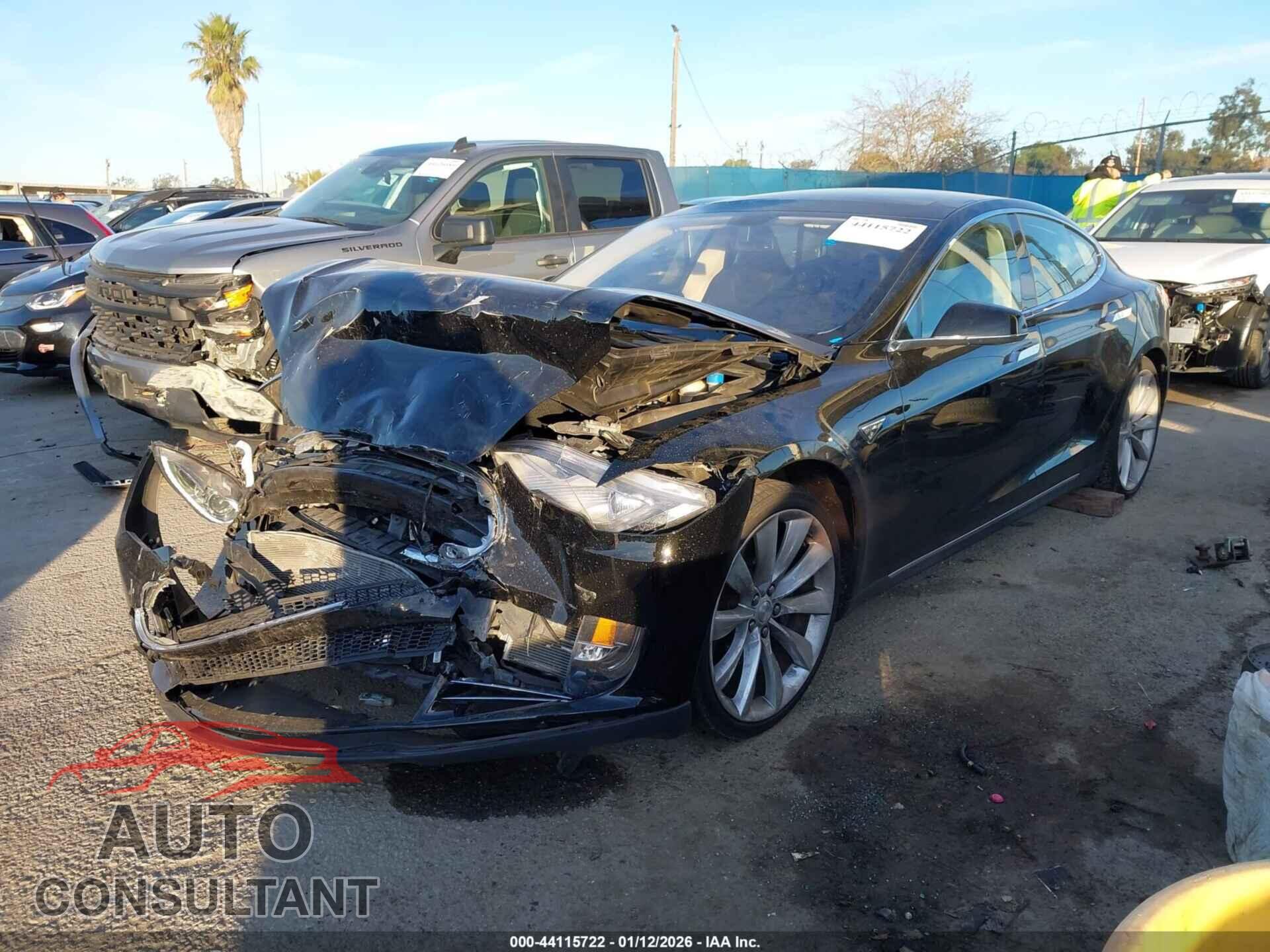 TESLA MODEL S 2014 - 5YJSA1S14EFP47546