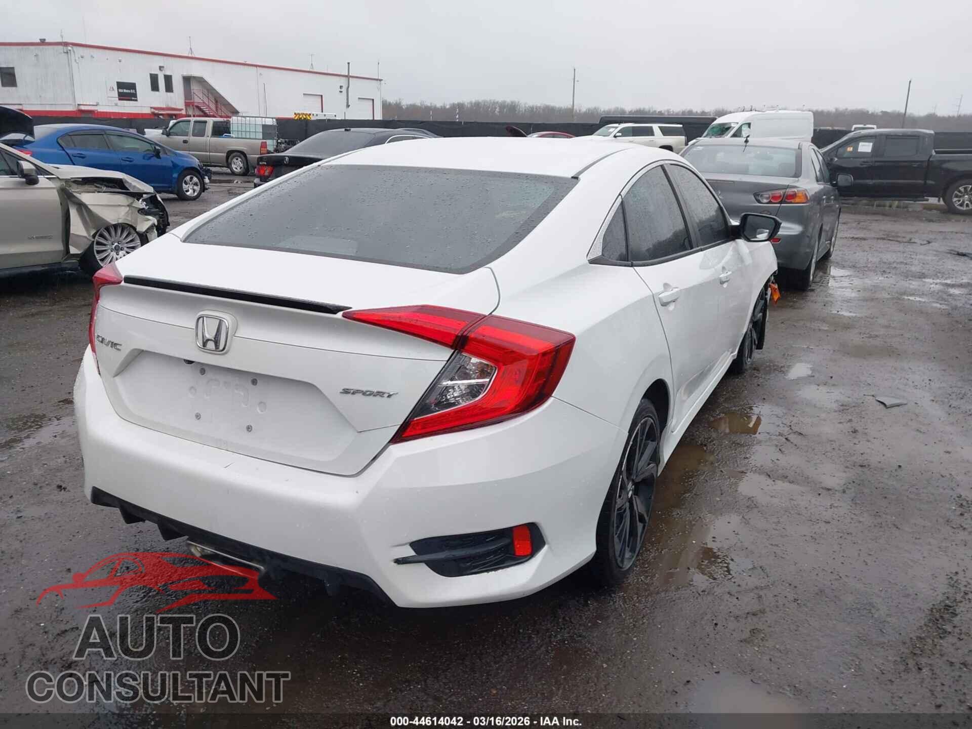 HONDA CIVIC 2019 - 2HGFC2F84KH557522