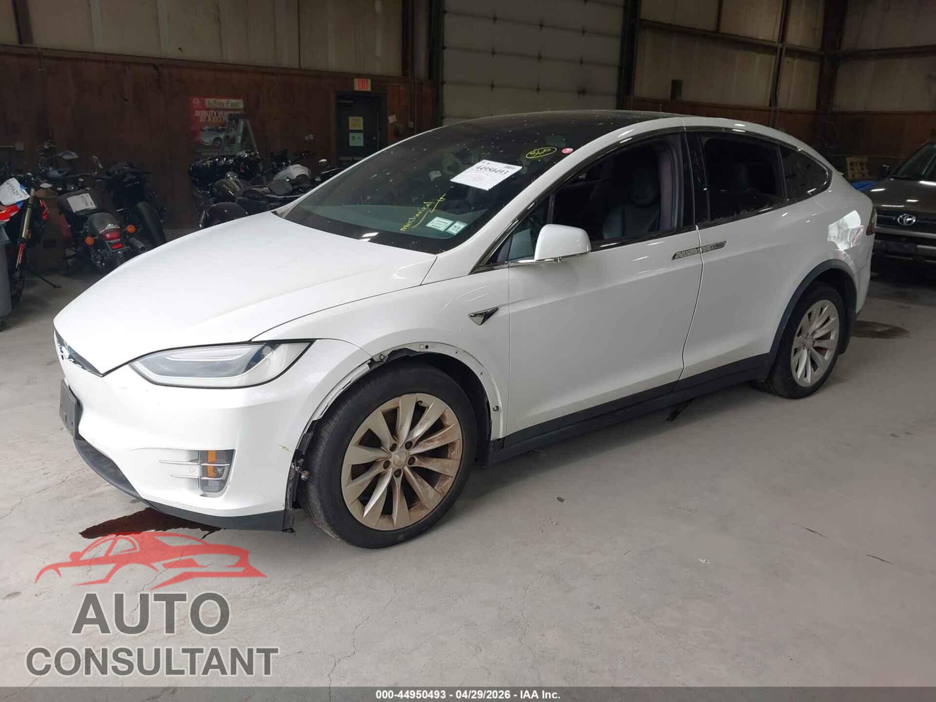 TESLA MODEL X 2018 - 5YJXCBE21JF137561