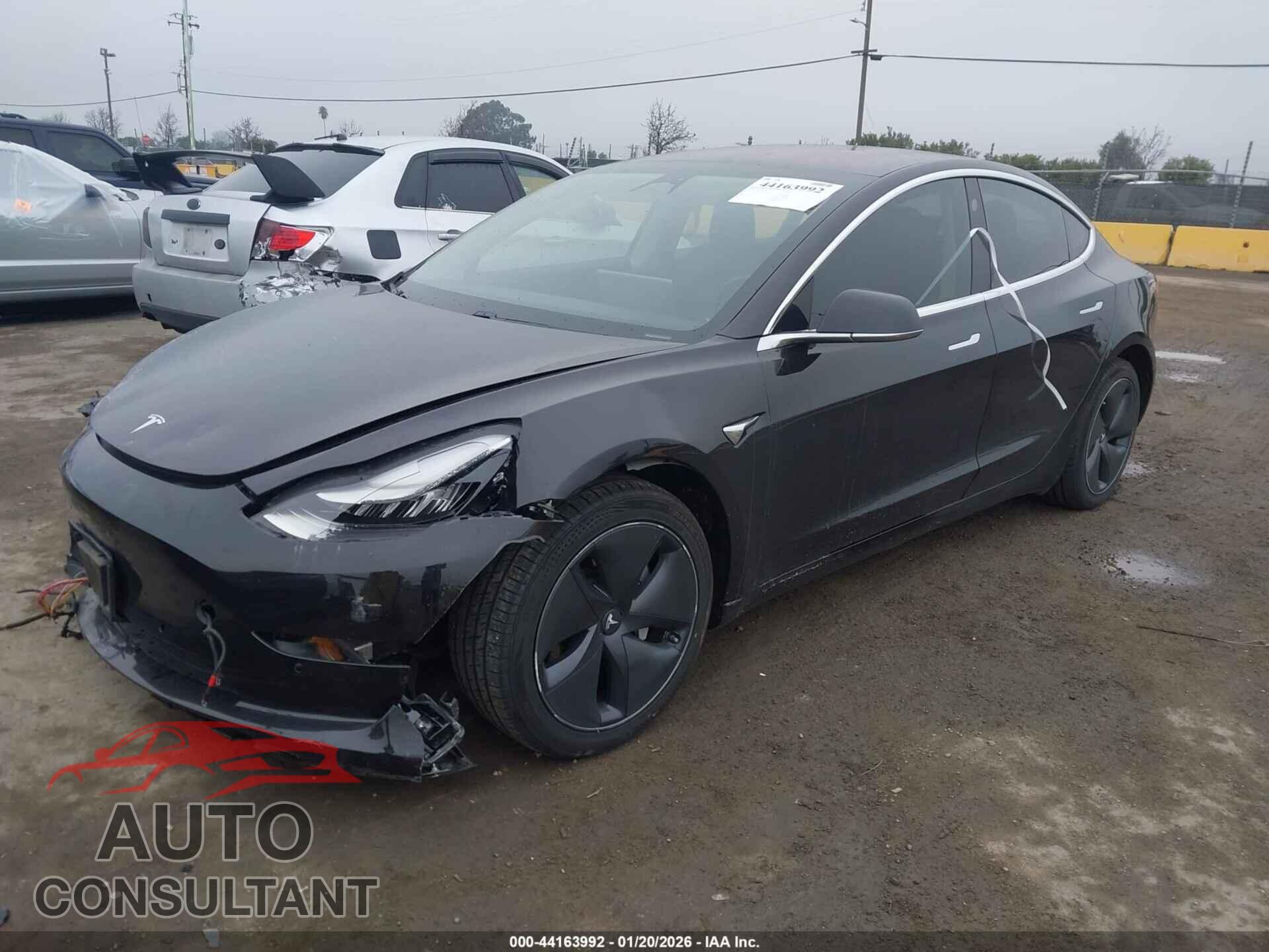TESLA MODEL 3 2018 - 5YJ3E1EB4JF070814