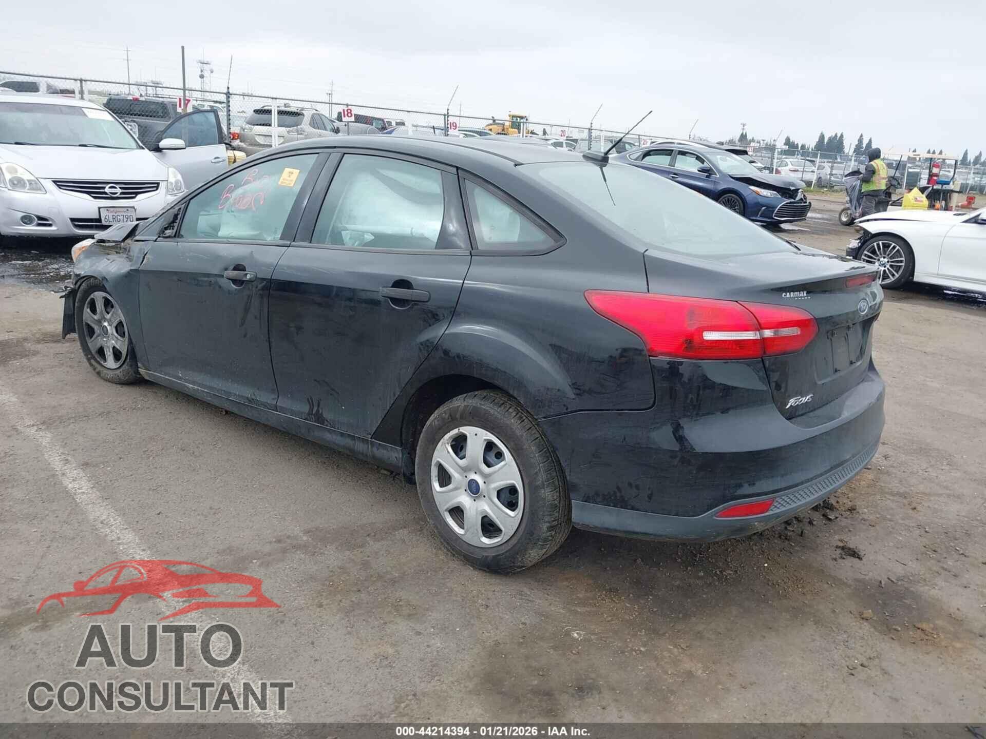 FORD FOCUS 2016 - 1FADP3E2XGL306419