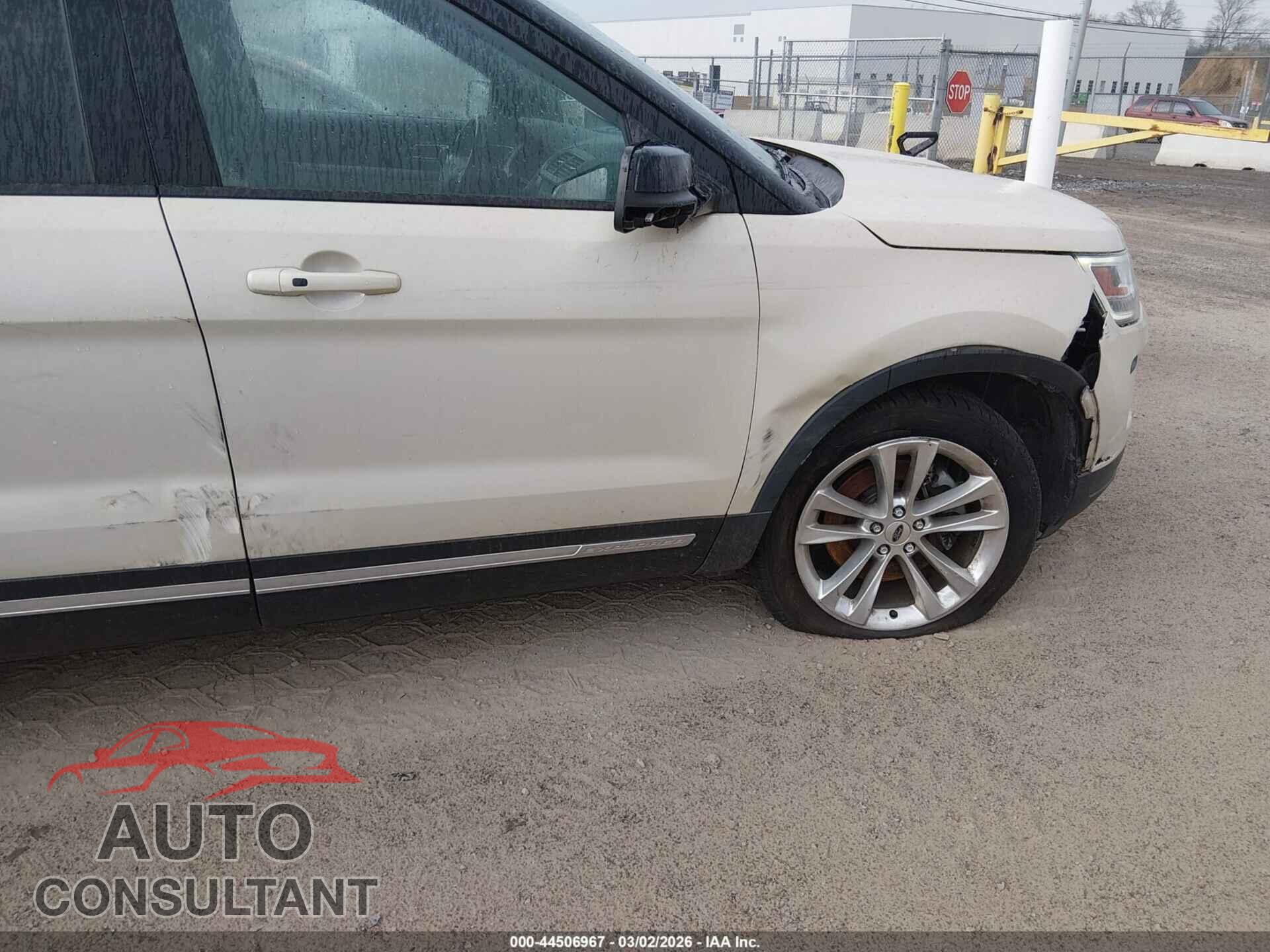 FORD EXPLORER 2018 - 1FM5K7D88JGB39080