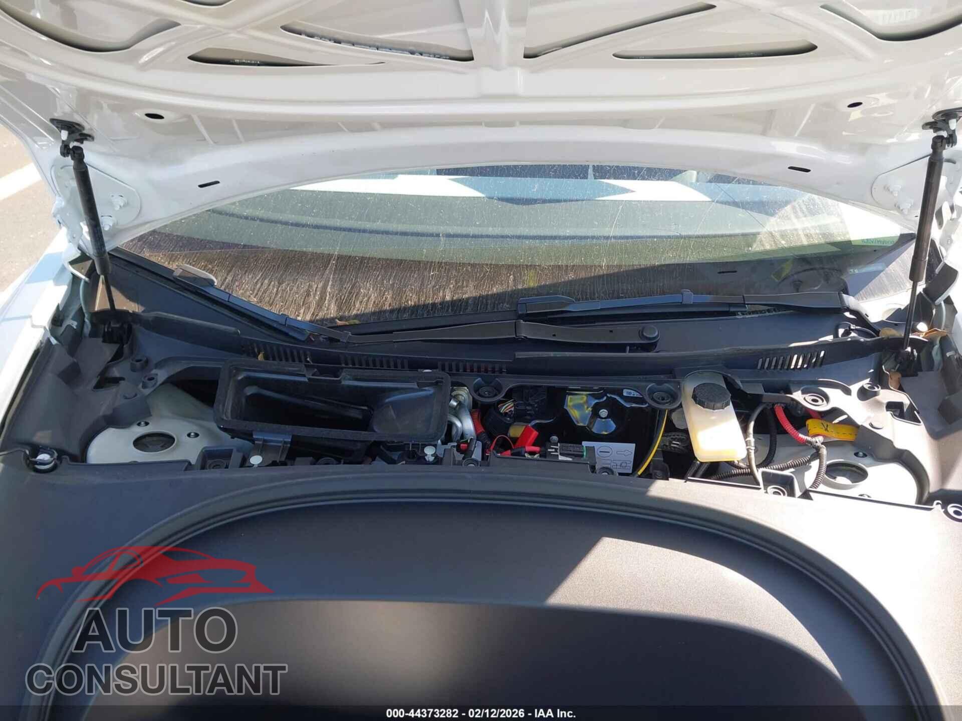 TESLA MODEL 3 2024 - 5YJ3E1EA4RF857765