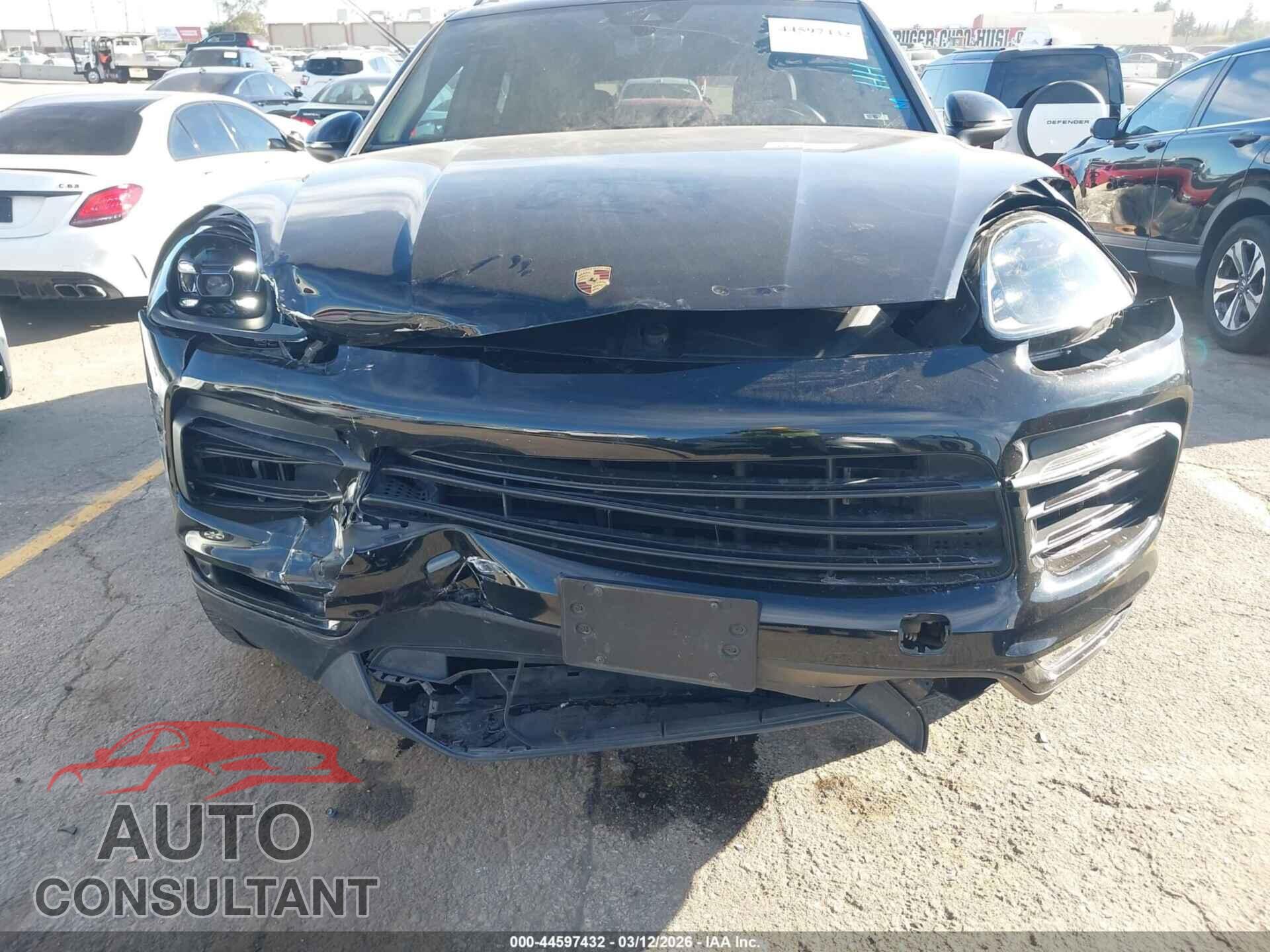 PORSCHE CAYENNE 2019 - WP1AB2AY8KDA61315
