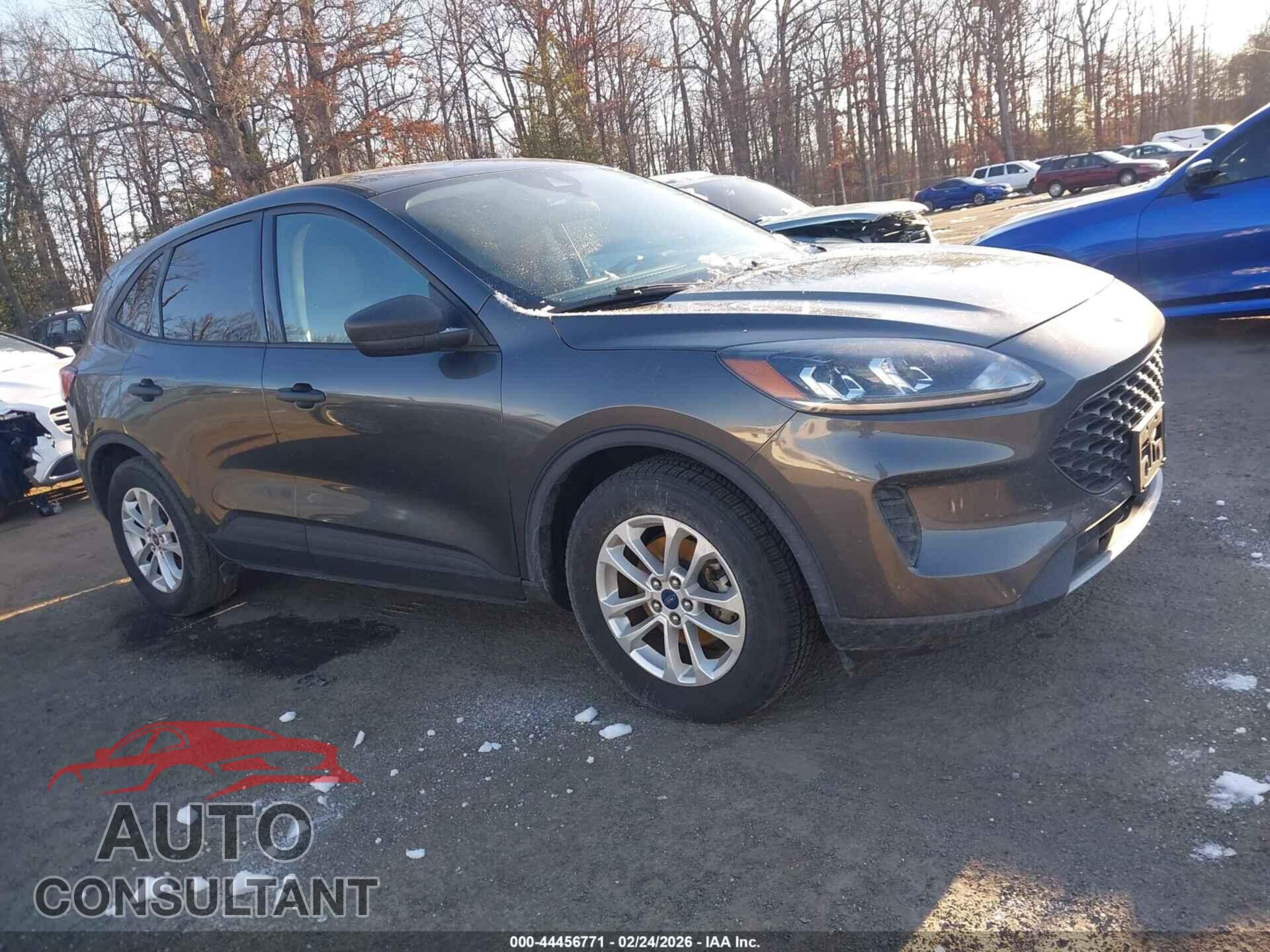 FORD ESCAPE 2020 - 1FMCU0F60LUA24935