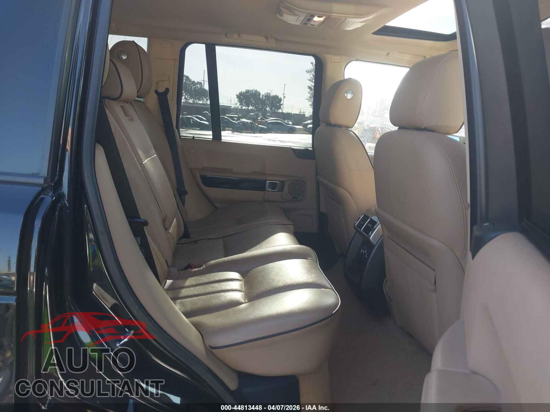LAND ROVER RANGE ROVER 2010 - SALME1D42AA327817
