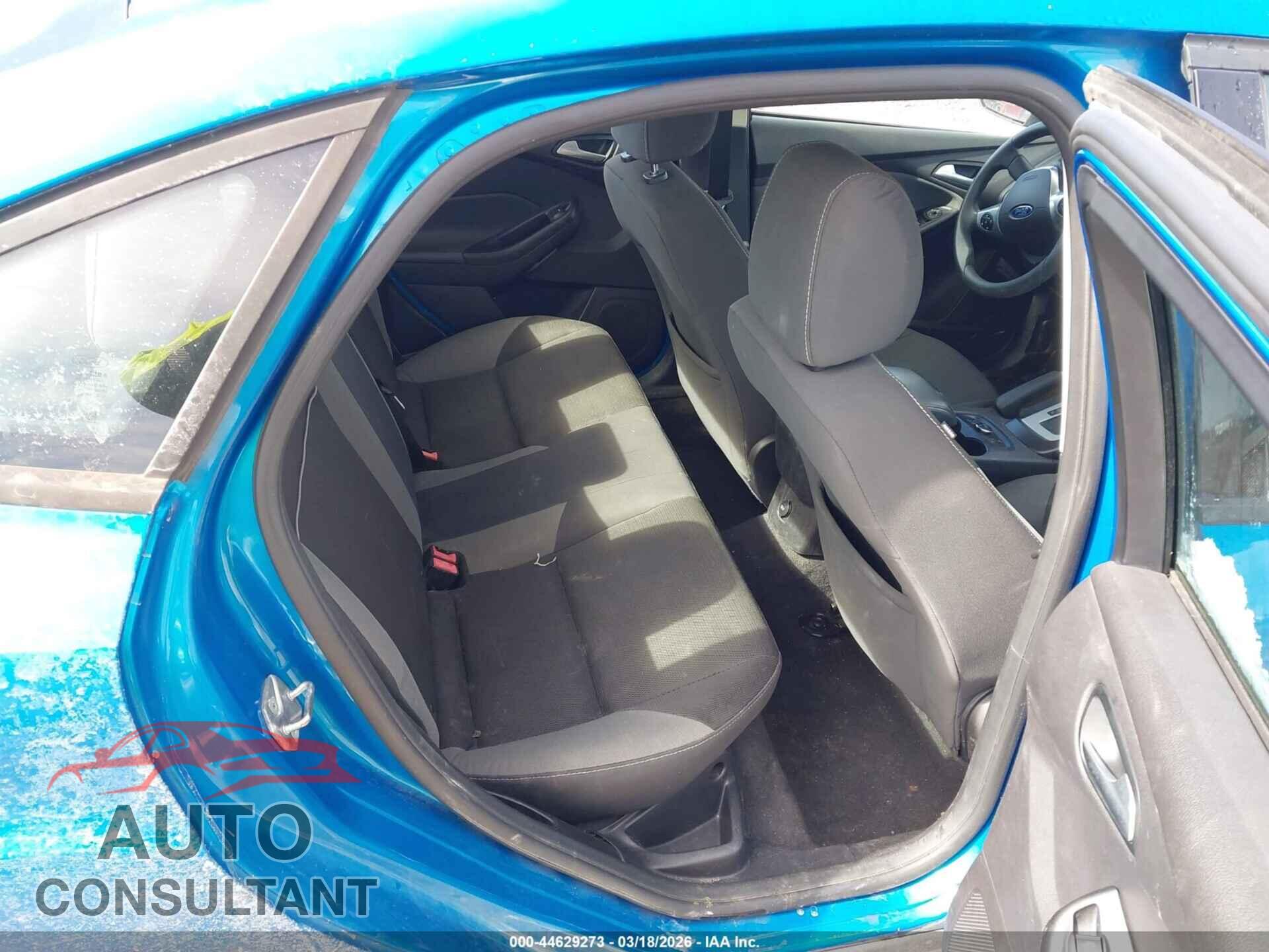 FORD FOCUS 2014 - 1FADP3F21EL405254