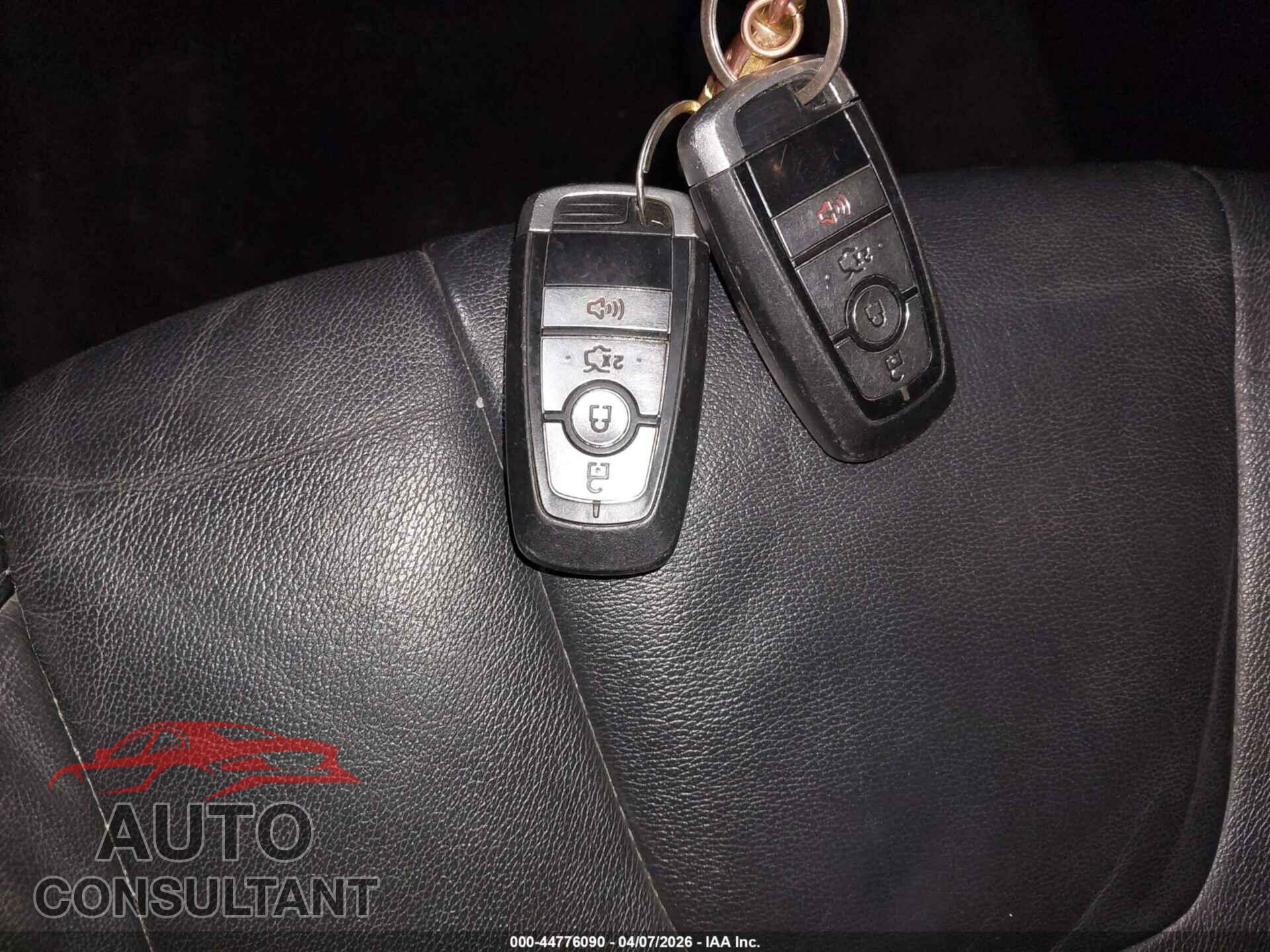 FORD EDGE 2018 - 2FMPK4K98JBB20121