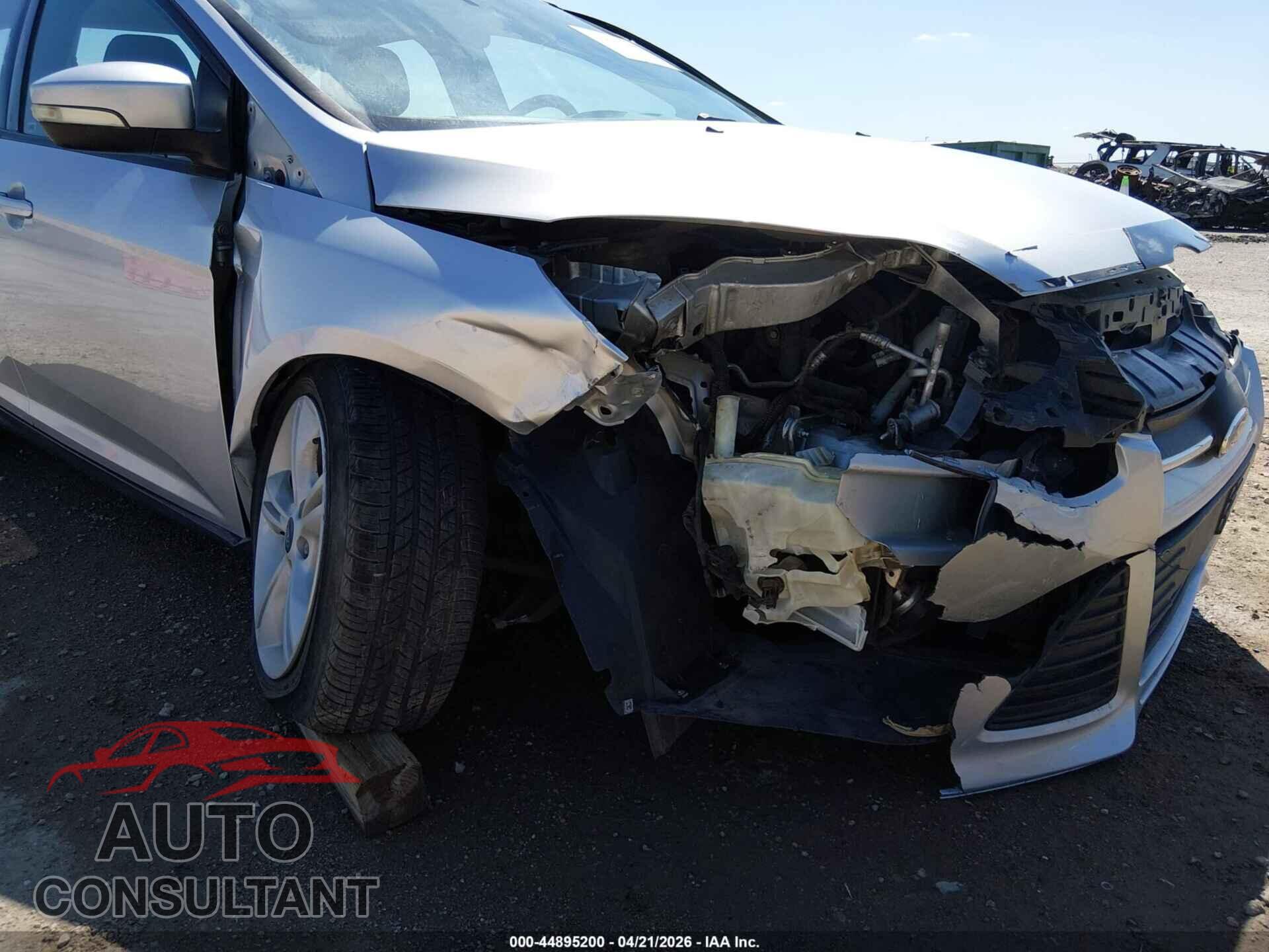 FORD FOCUS 2014 - 1FADP3F28EL414162