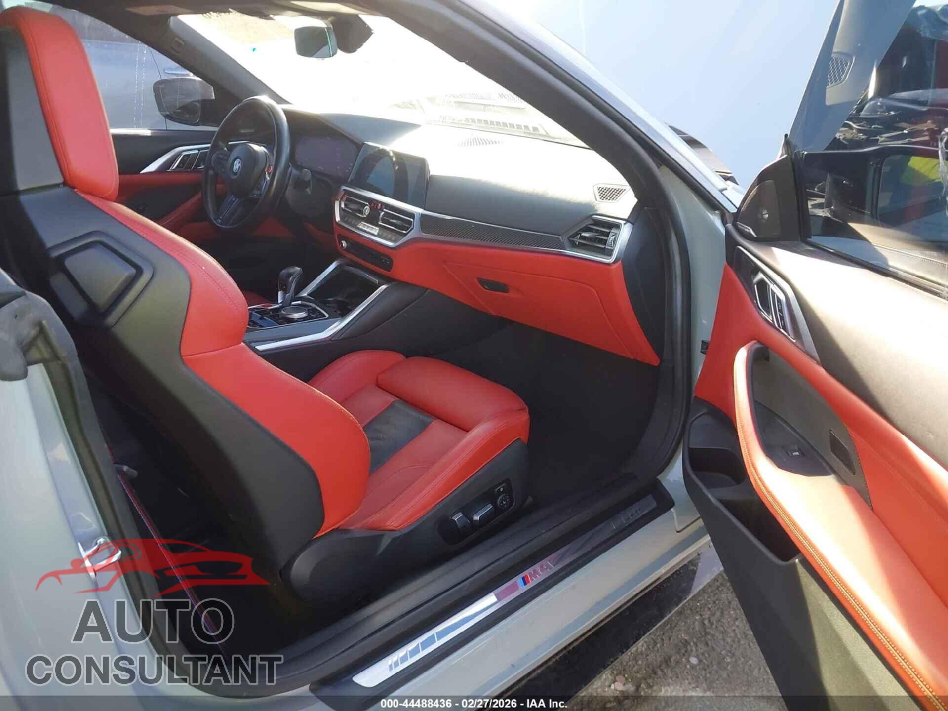 BMW M4 2023 - WBS33BA00PCL94406
