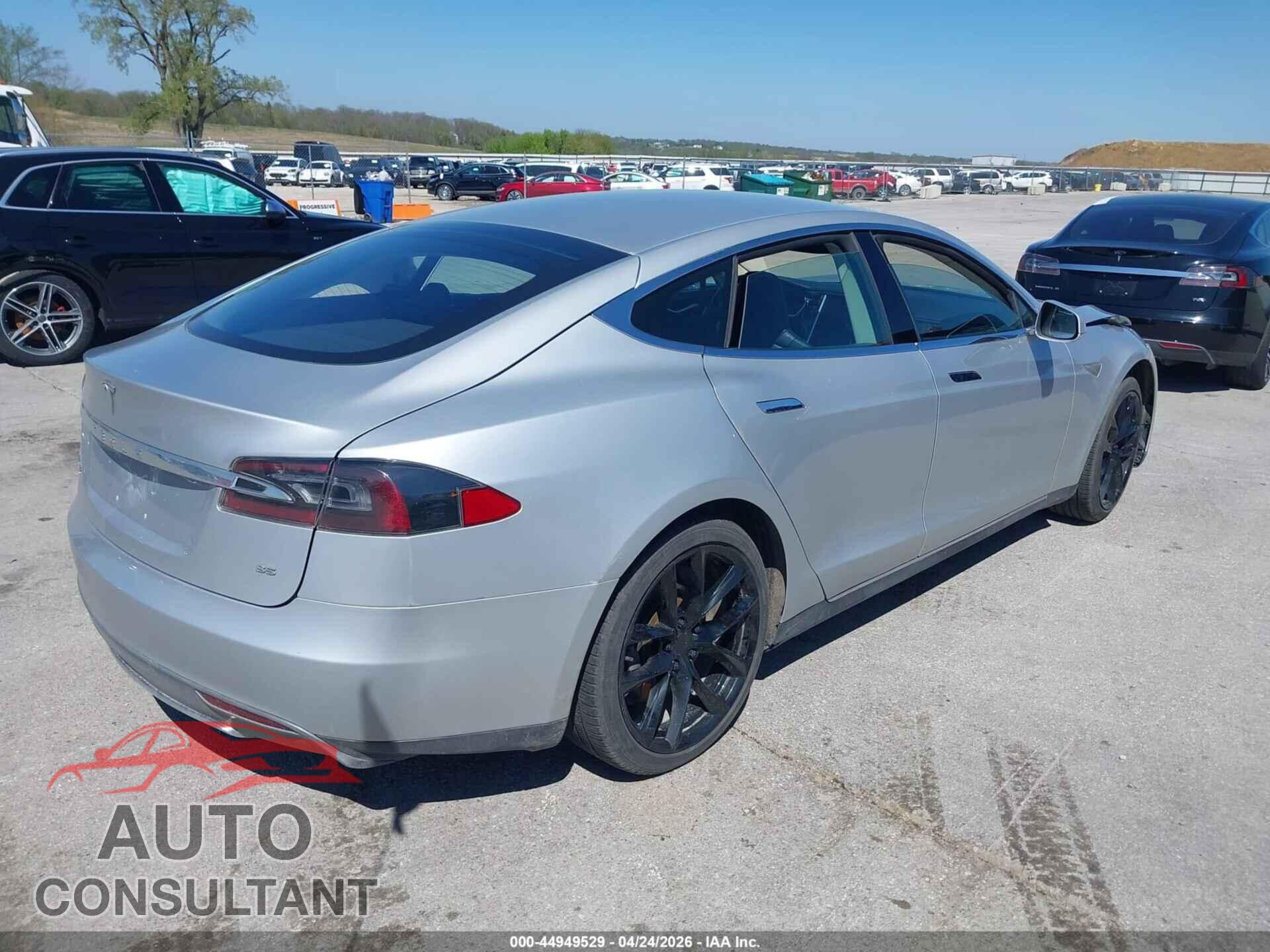 TESLA MODEL S 2013 - 5YJSA1CN6DFP23149