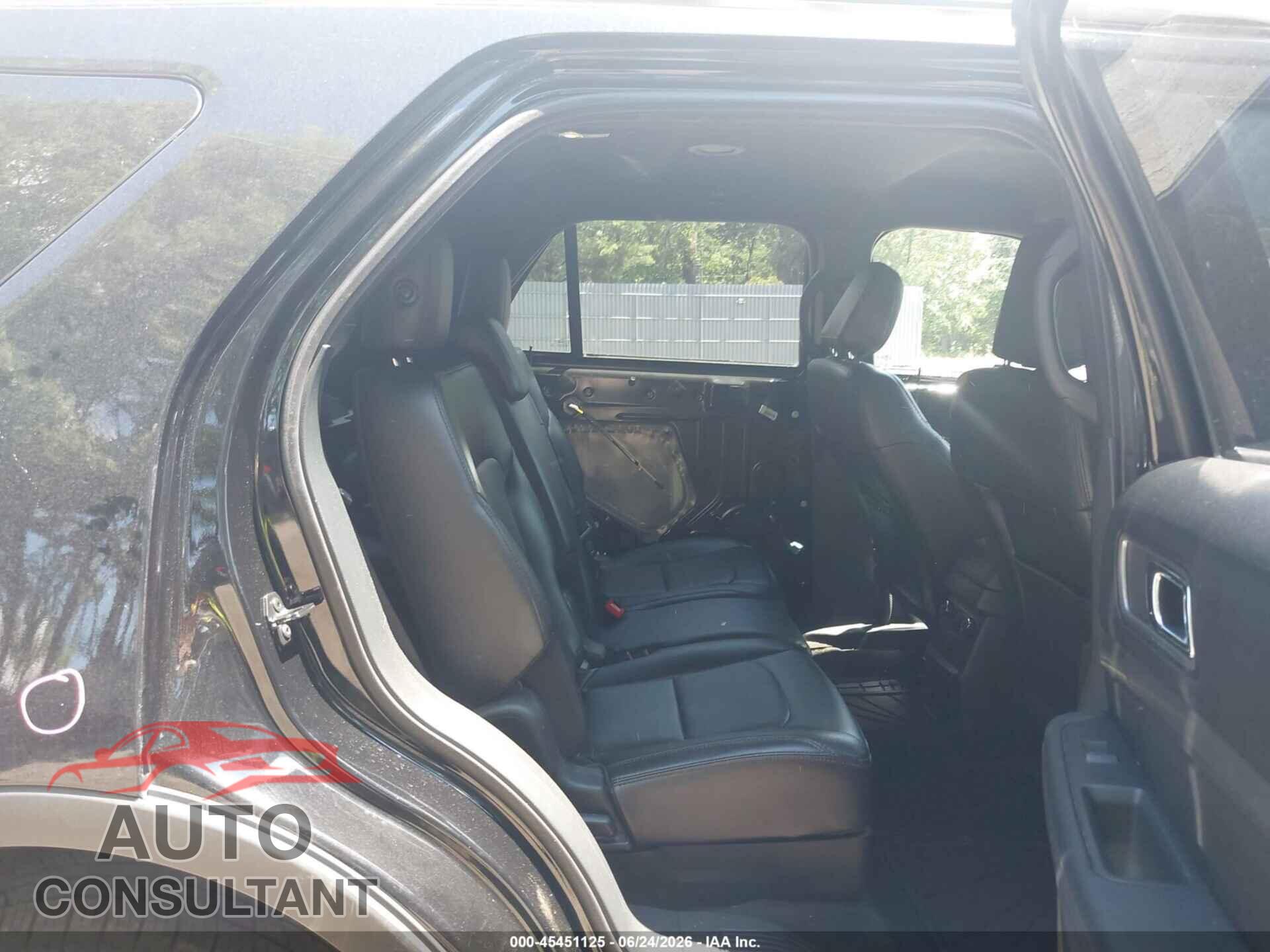 FORD EXPLORER 2018 - 1FM5K8D80JGB16608