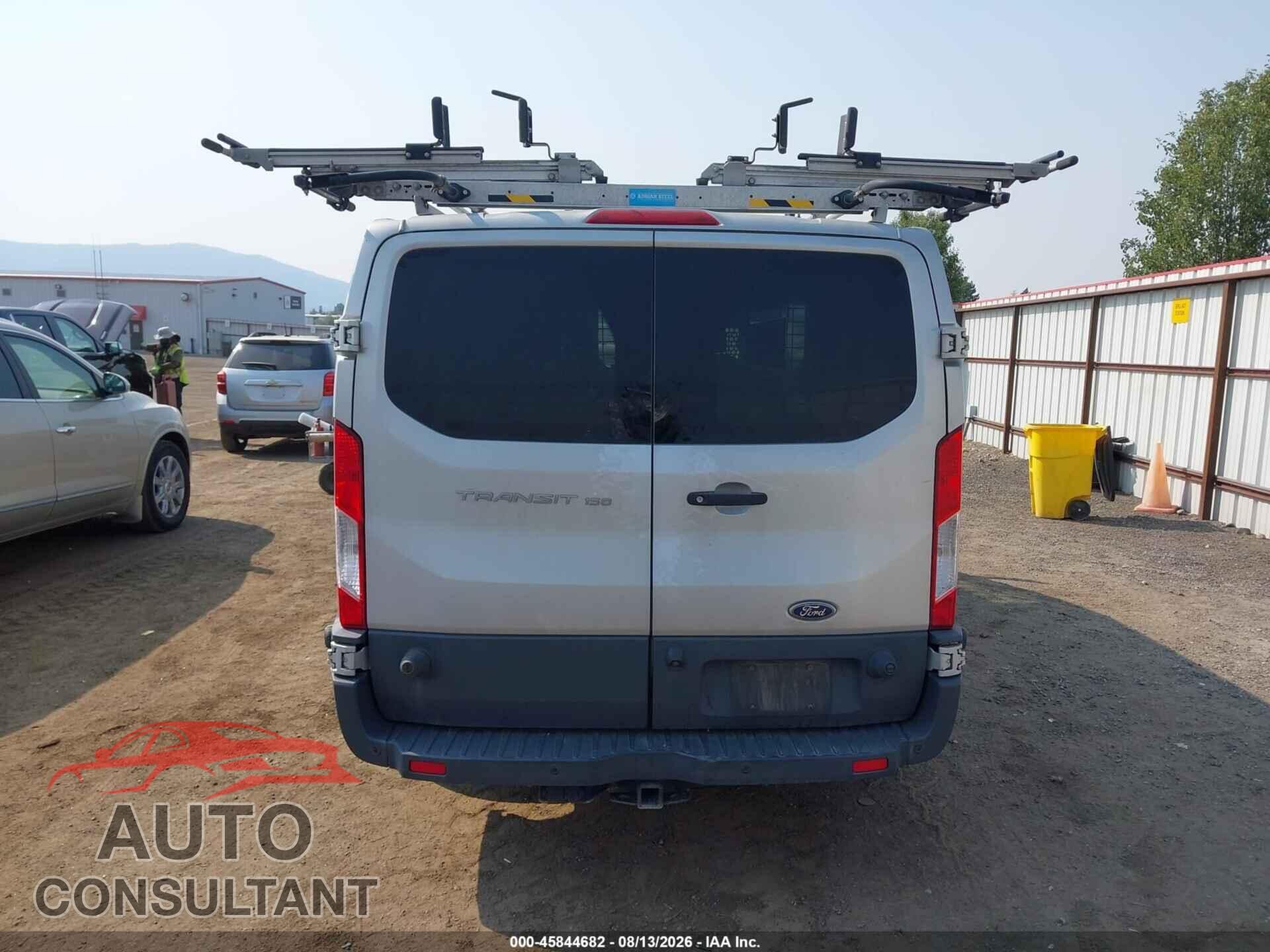 FORD TRANSIT-150 2018 - 1FTYE2YM5JKA80716