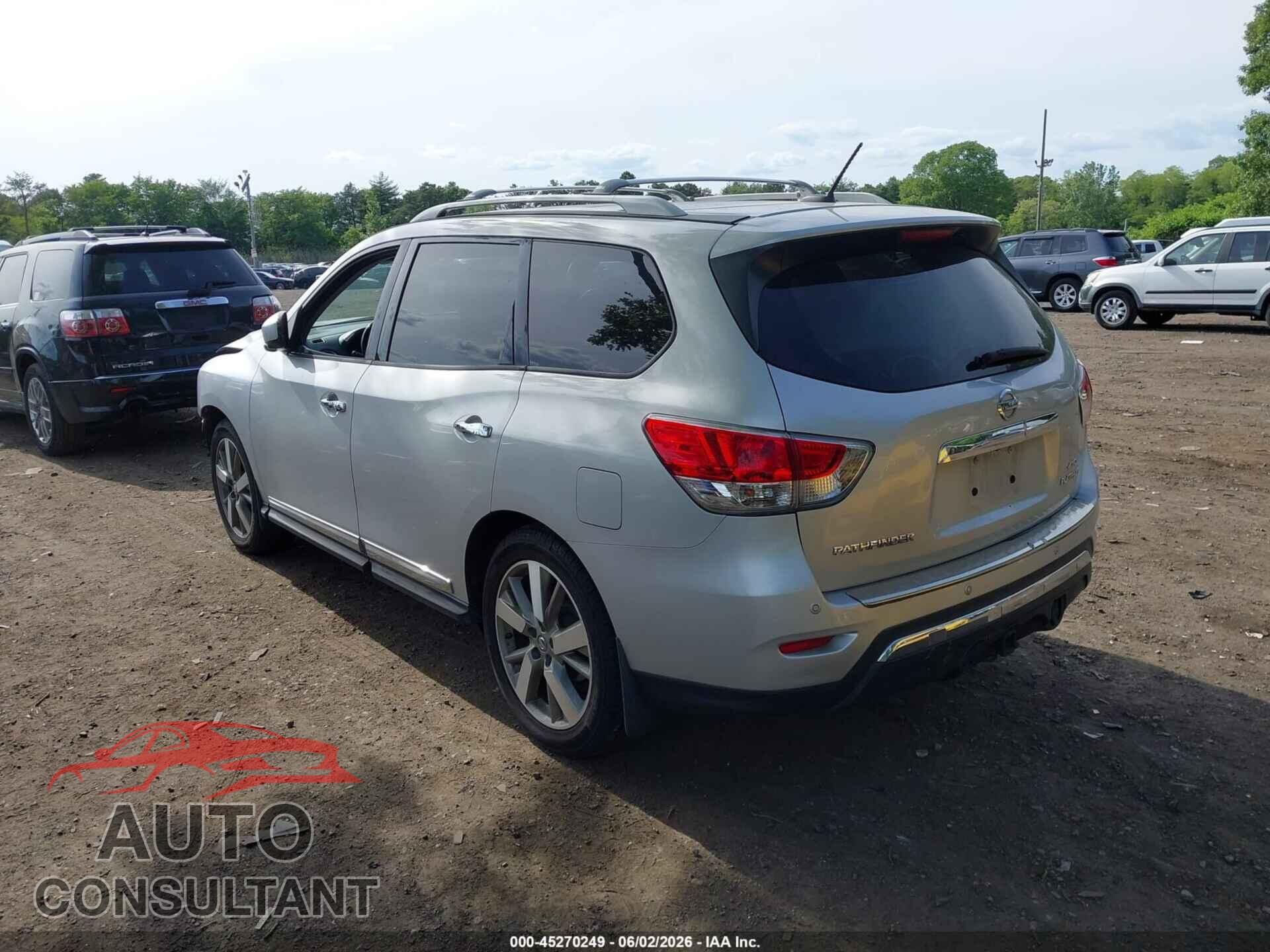 NISSAN PATHFINDER 2014 - 5N1AR2MM7EC698577
