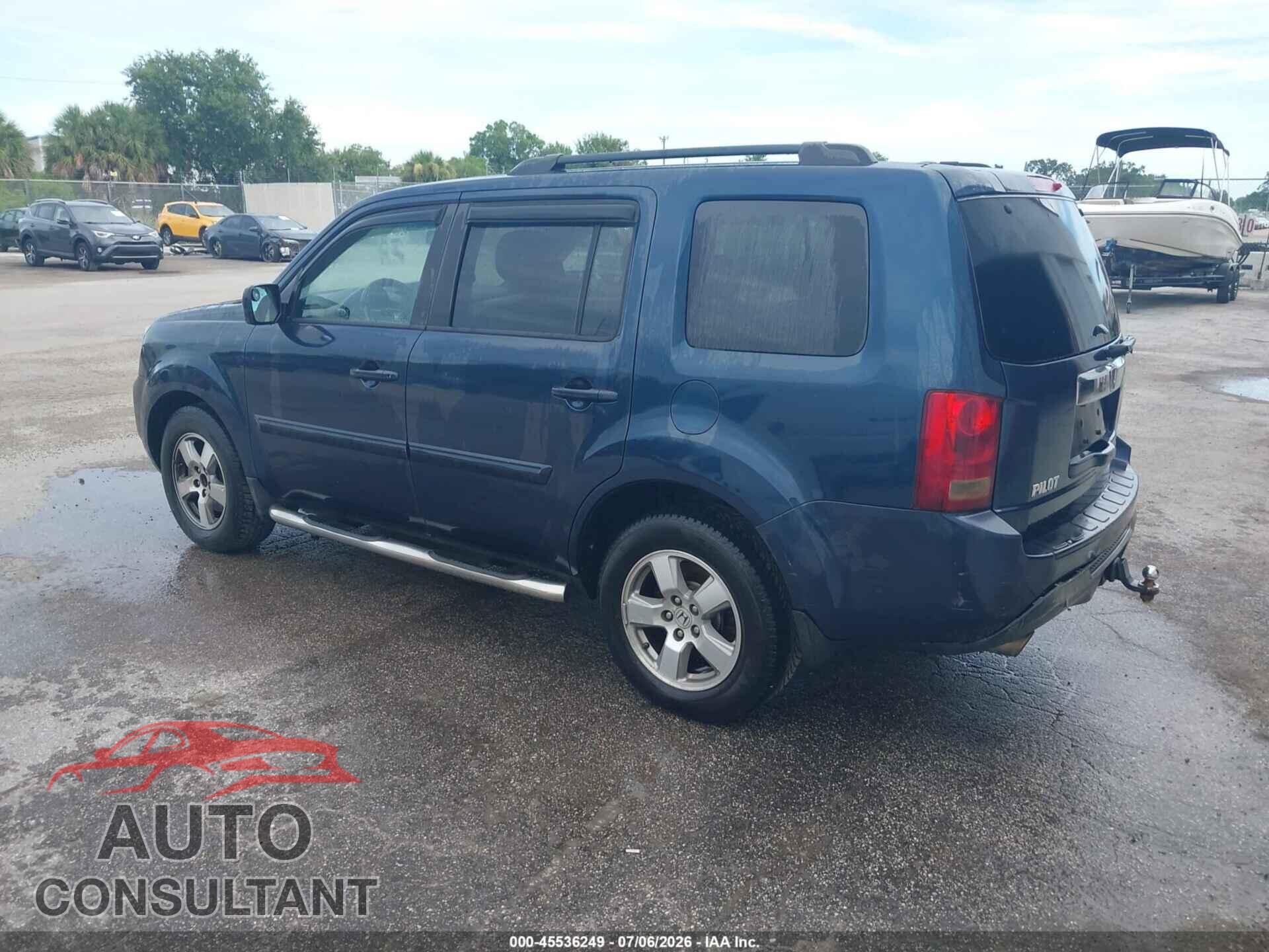 HONDA PILOT 2011 - 5FNYF4H74BB099307