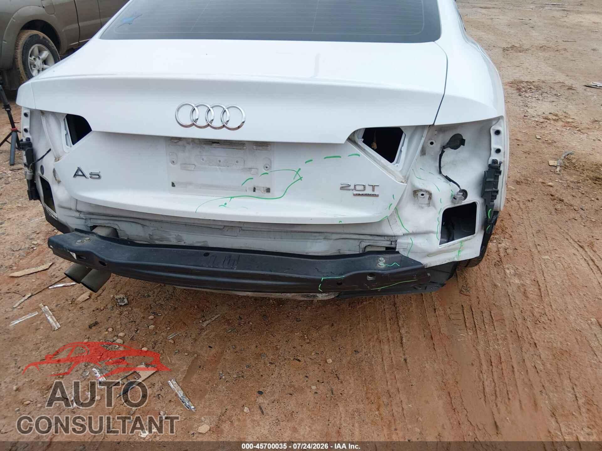 AUDI A5 2013 - WAUCFAFR5DA070176