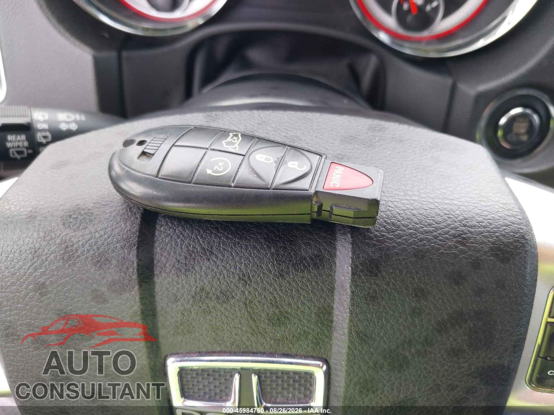 DODGE DURANGO 2013 - 1C4RDJEG9DC556979
