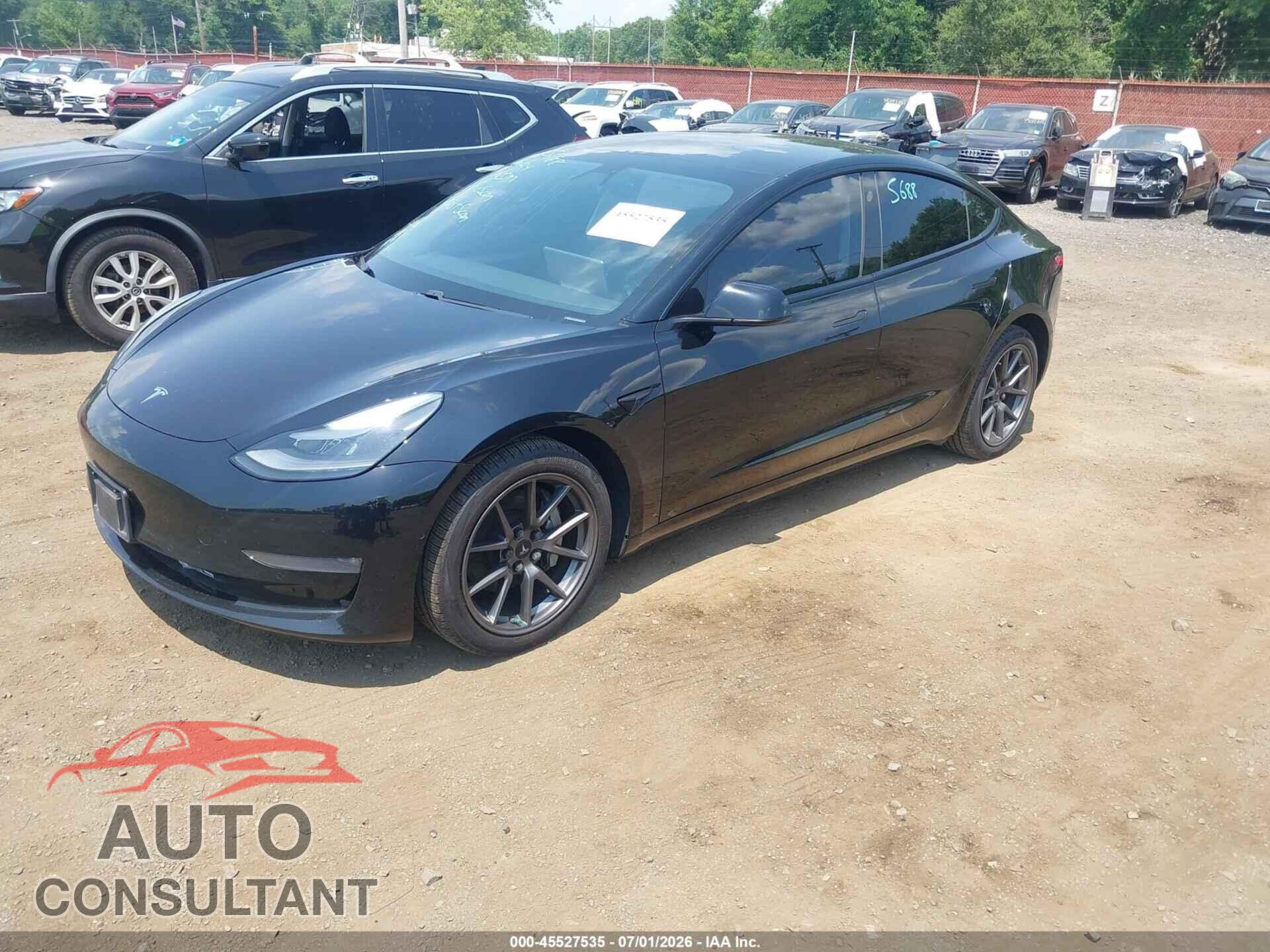 TESLA MODEL 3 2021 - 5YJ3E1EB2MF979493
