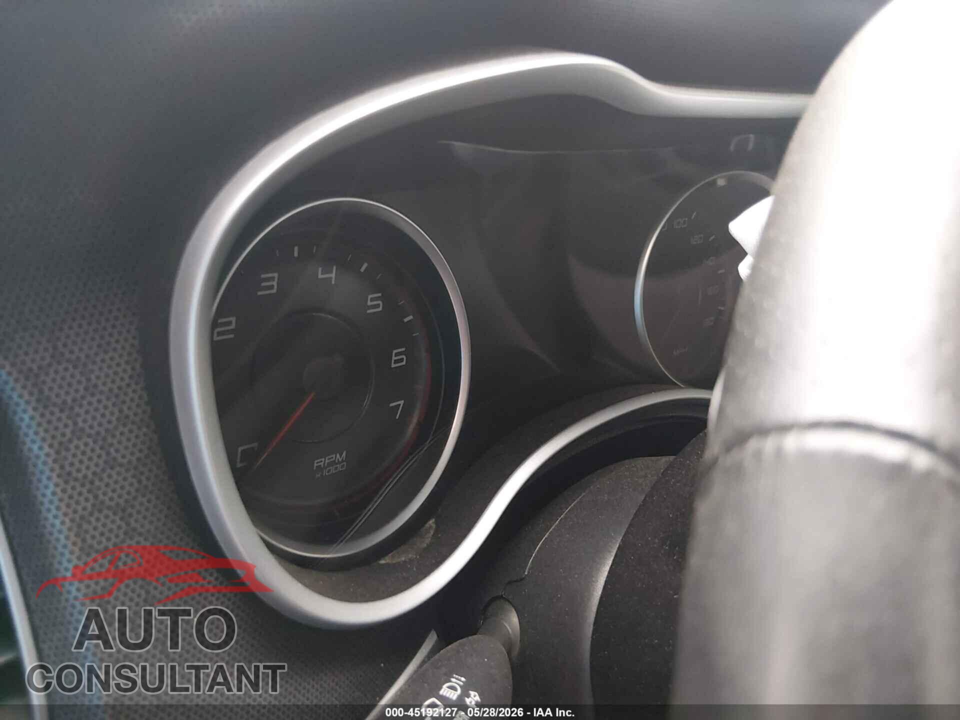 DODGE CHARGER 2017 - 2C3CDXGJ8HH643216