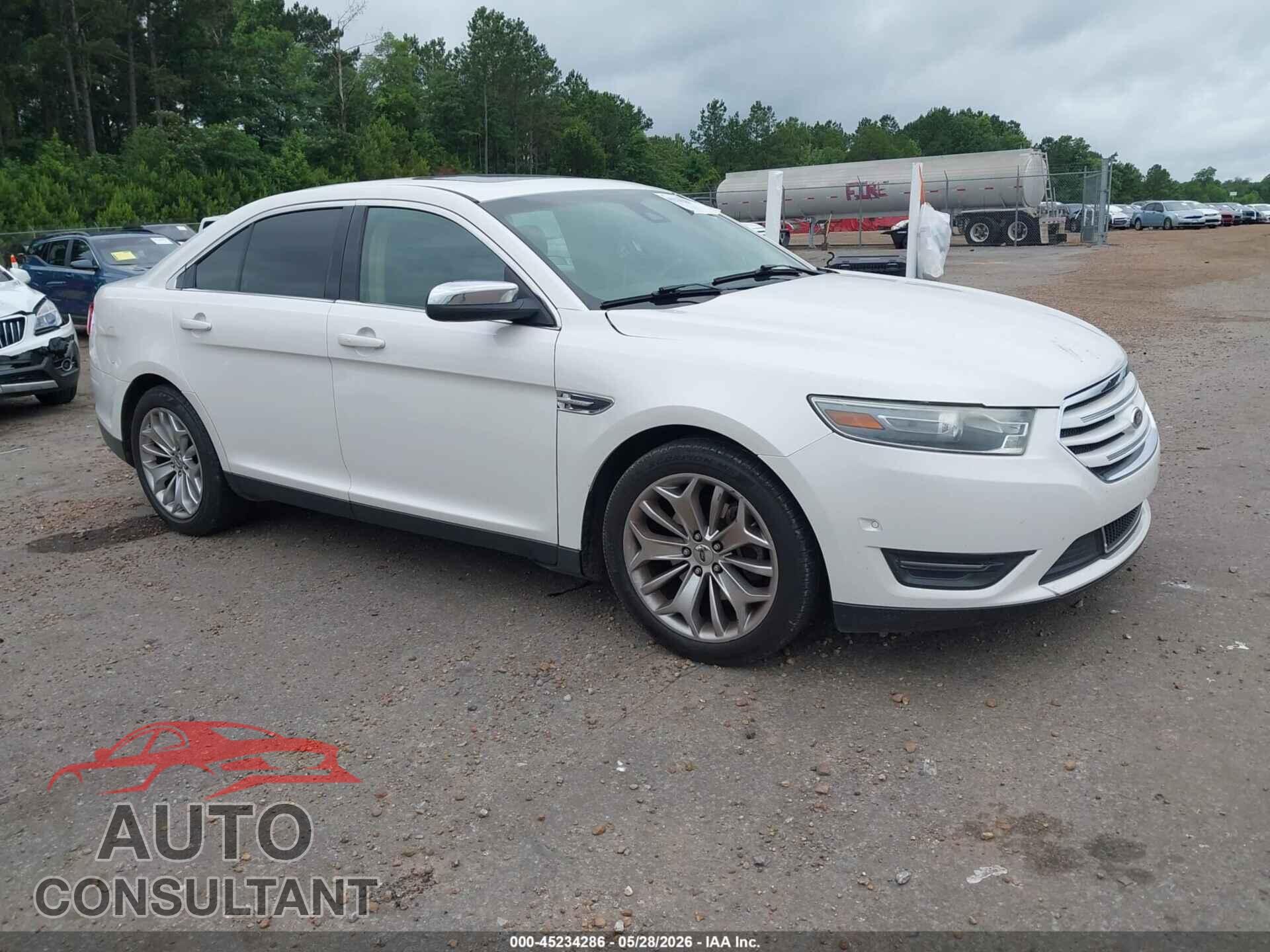 FORD TAURUS 2013 - 1FAHP2F83DG220131