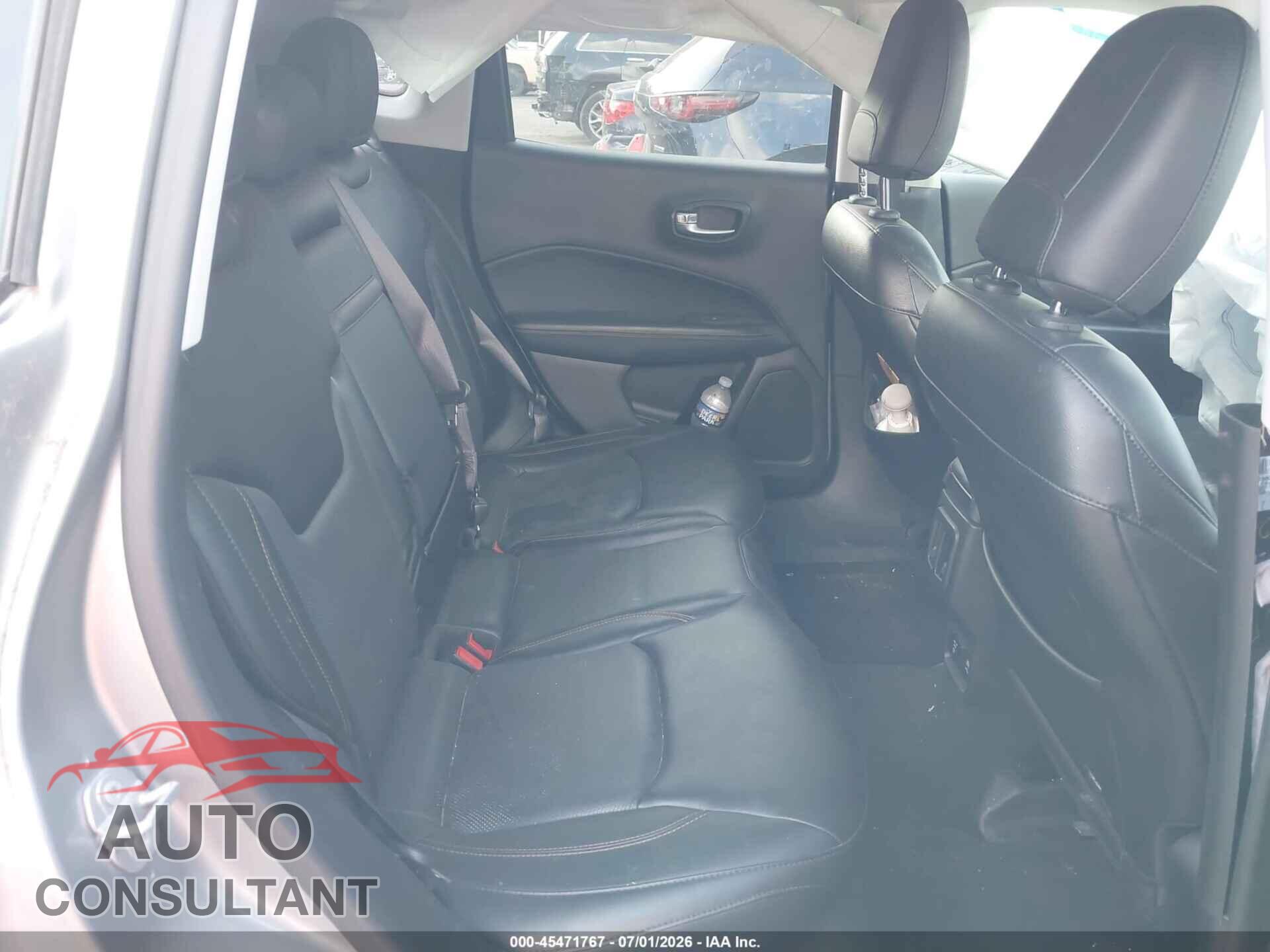 JEEP COMPASS 2017 - 3C4NJDCB1HT611032