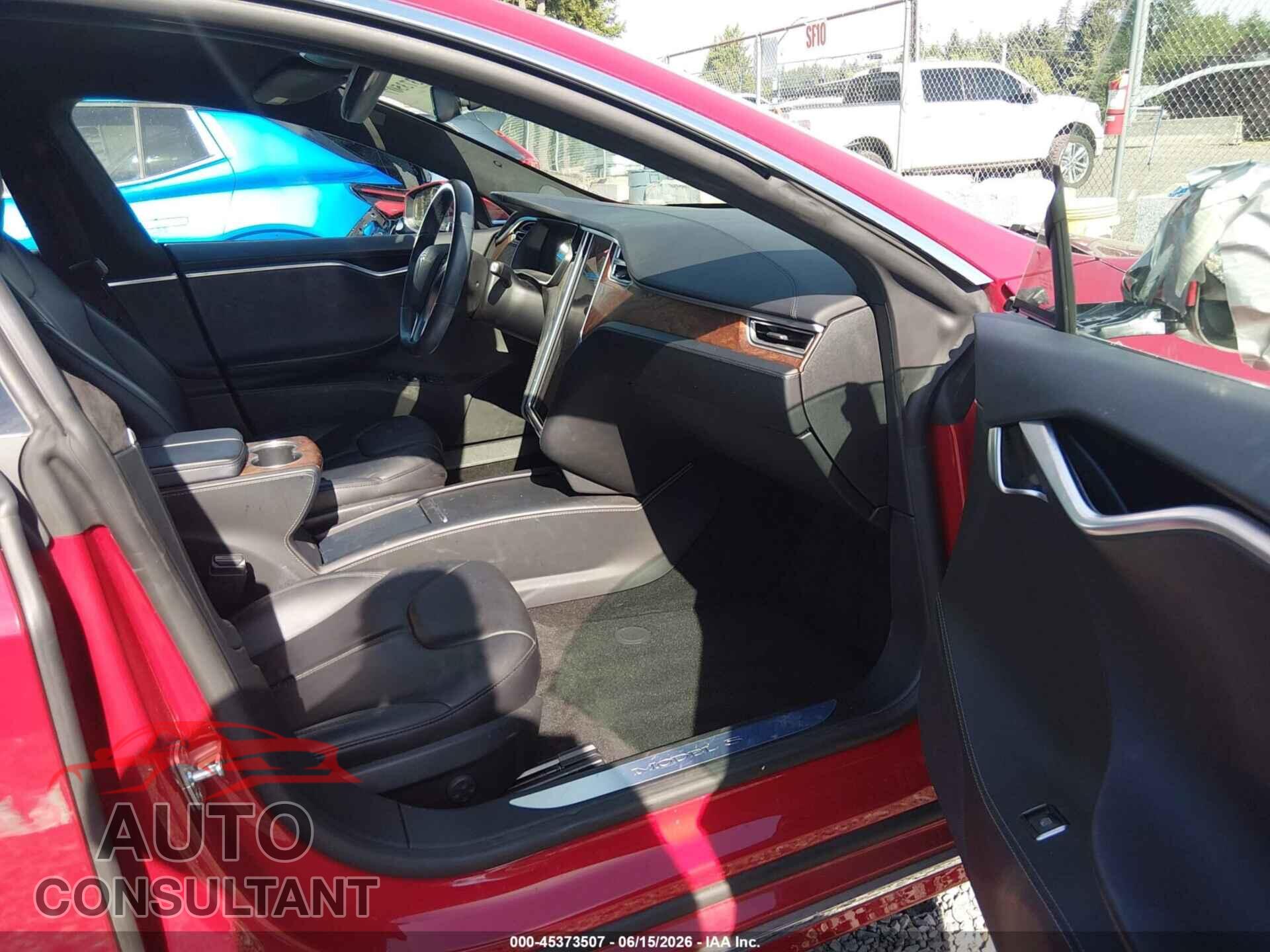 TESLA MODEL S 2017 - 5YJSA1E15HF185365