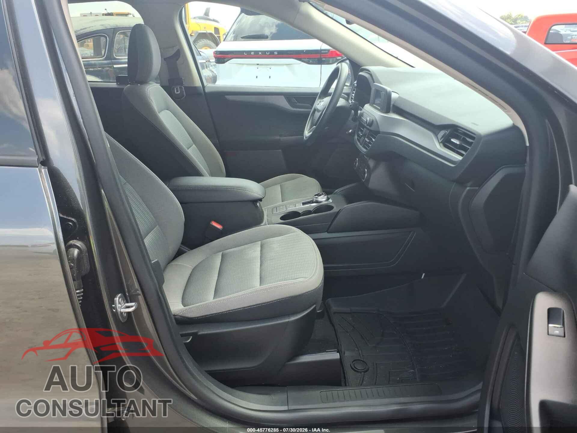 FORD ESCAPE 2020 - 1FMCU9F60LUB81773