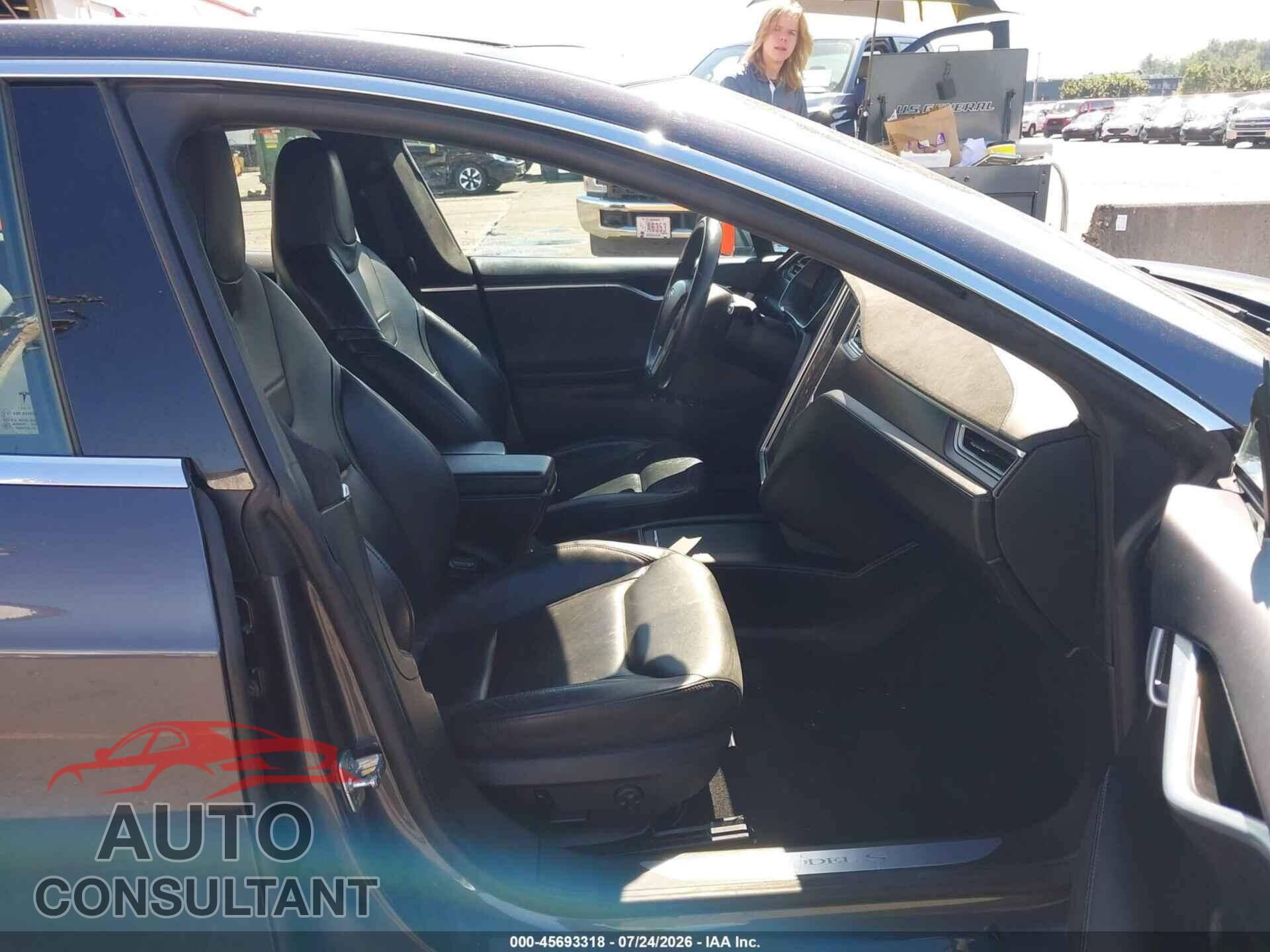 TESLA MODEL S 2016 - 5YJSA1E21GF133917
