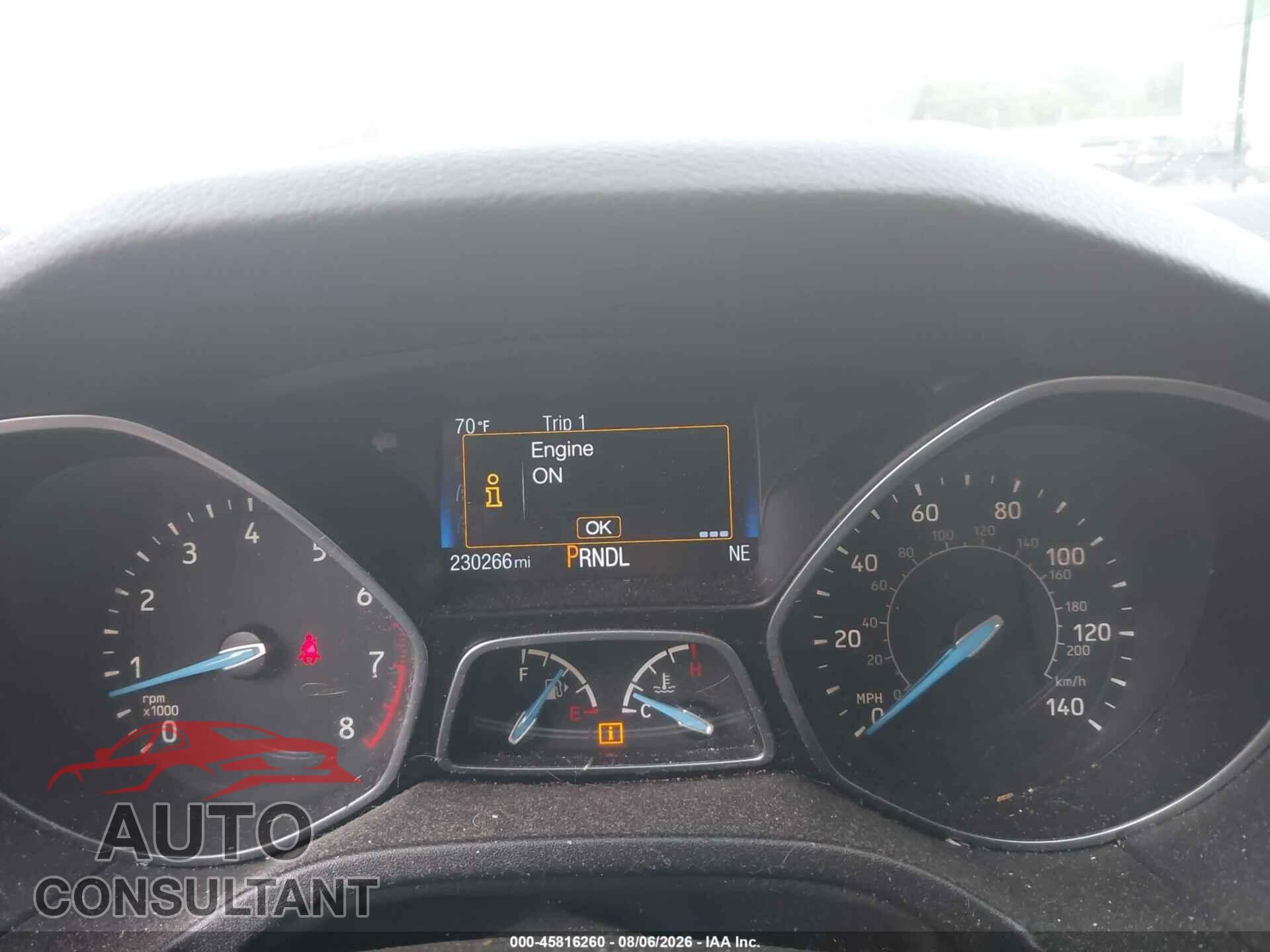 FORD FOCUS 2015 - 1FADP3F28FL270579