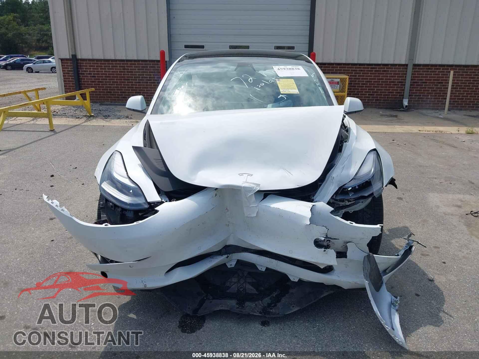TESLA MODEL 3 2022 - 5YJ3E1EA5NF370410