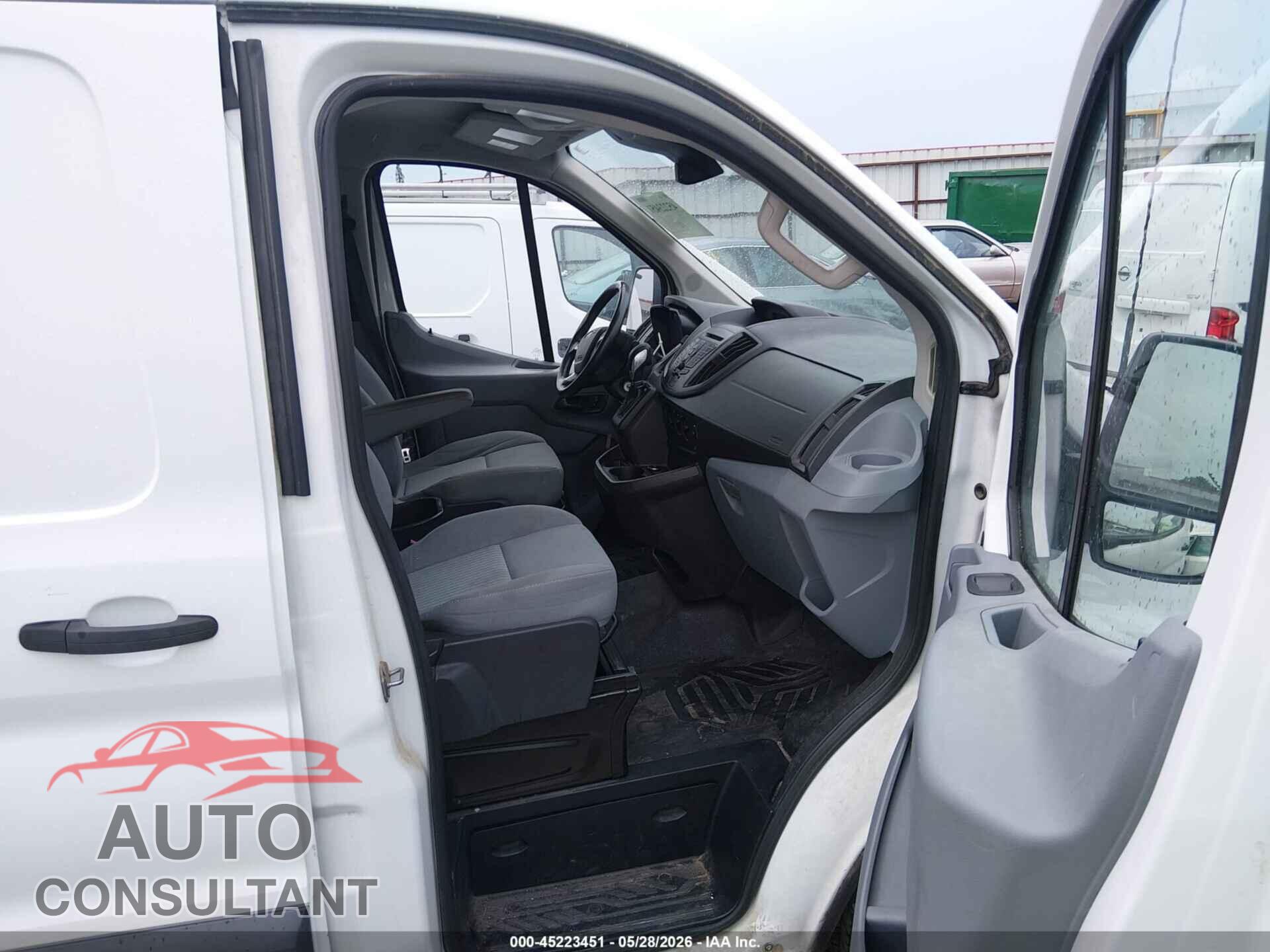 FORD TRANSIT-150 2016 - 1FTYE1YM8GKA09383