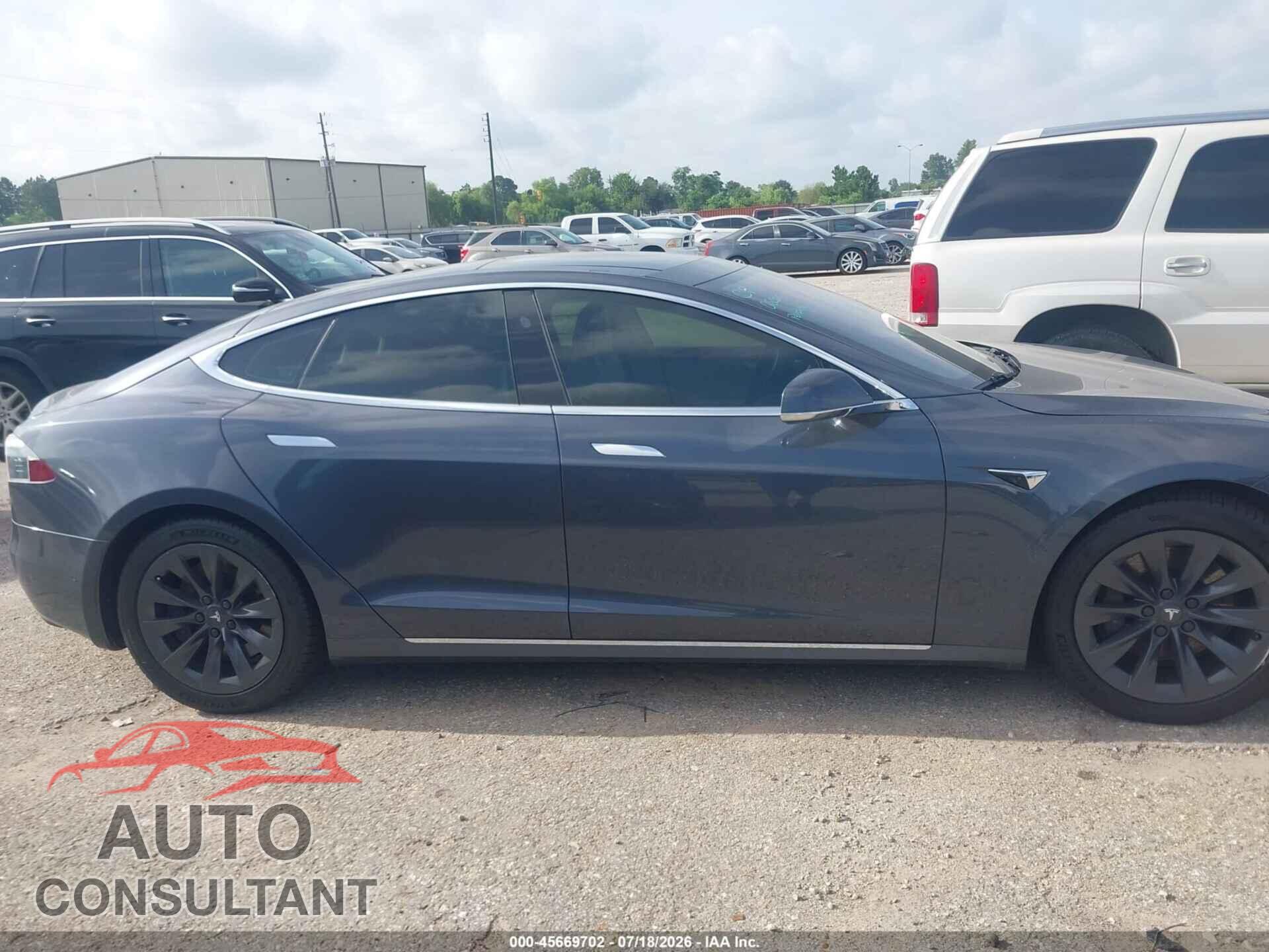 TESLA MODEL S 2018 - 5YJSA1E29JF245288