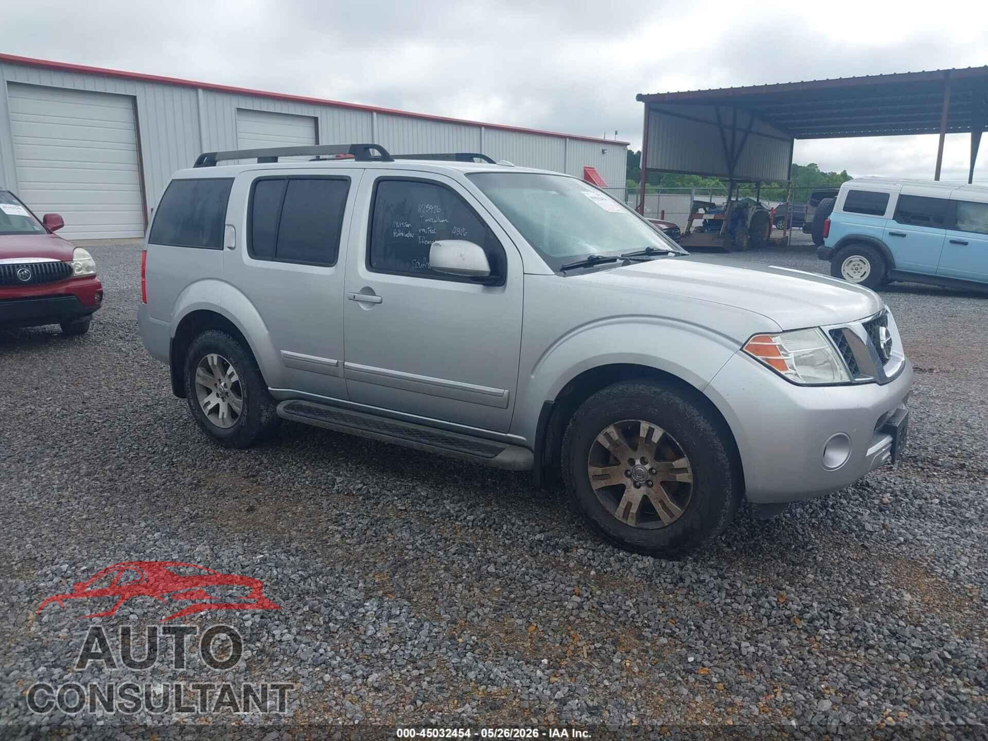 NISSAN PATHFINDER 2011 - 5N1AR1NN9BC623926