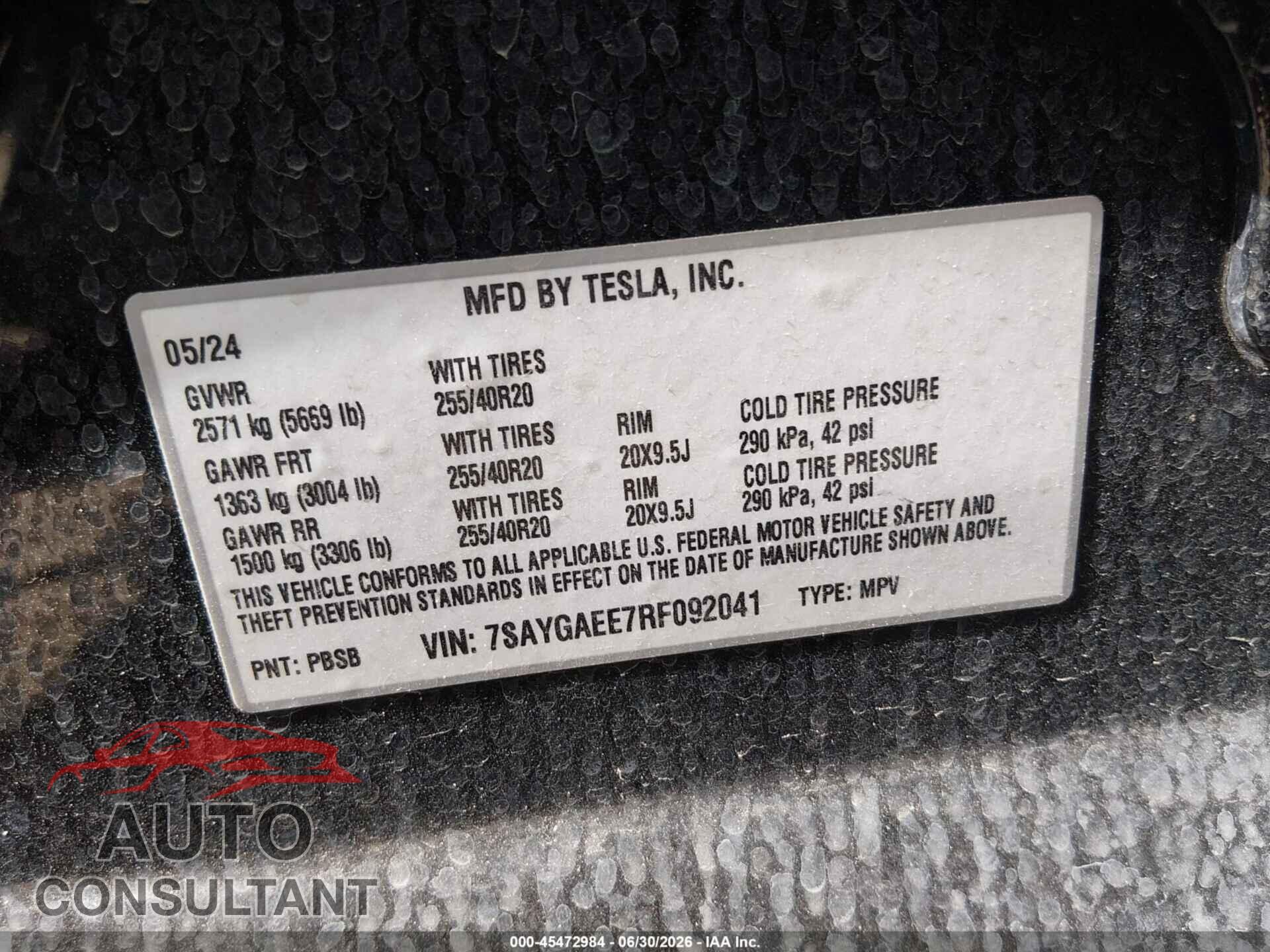 TESLA MODEL Y 2024 - 7SAYGAEE7RF092041