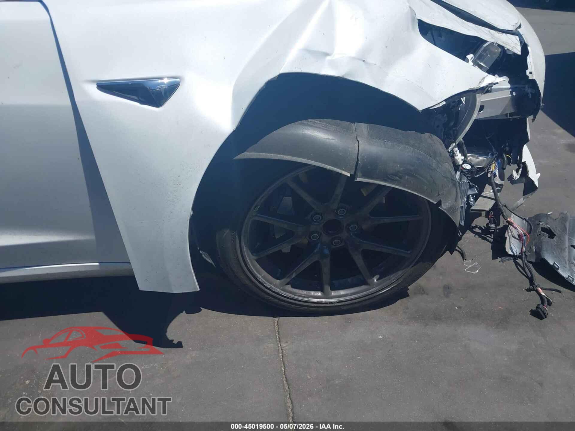 TESLA MODEL 3 2020 - 5YJ3E1EA2LF670077