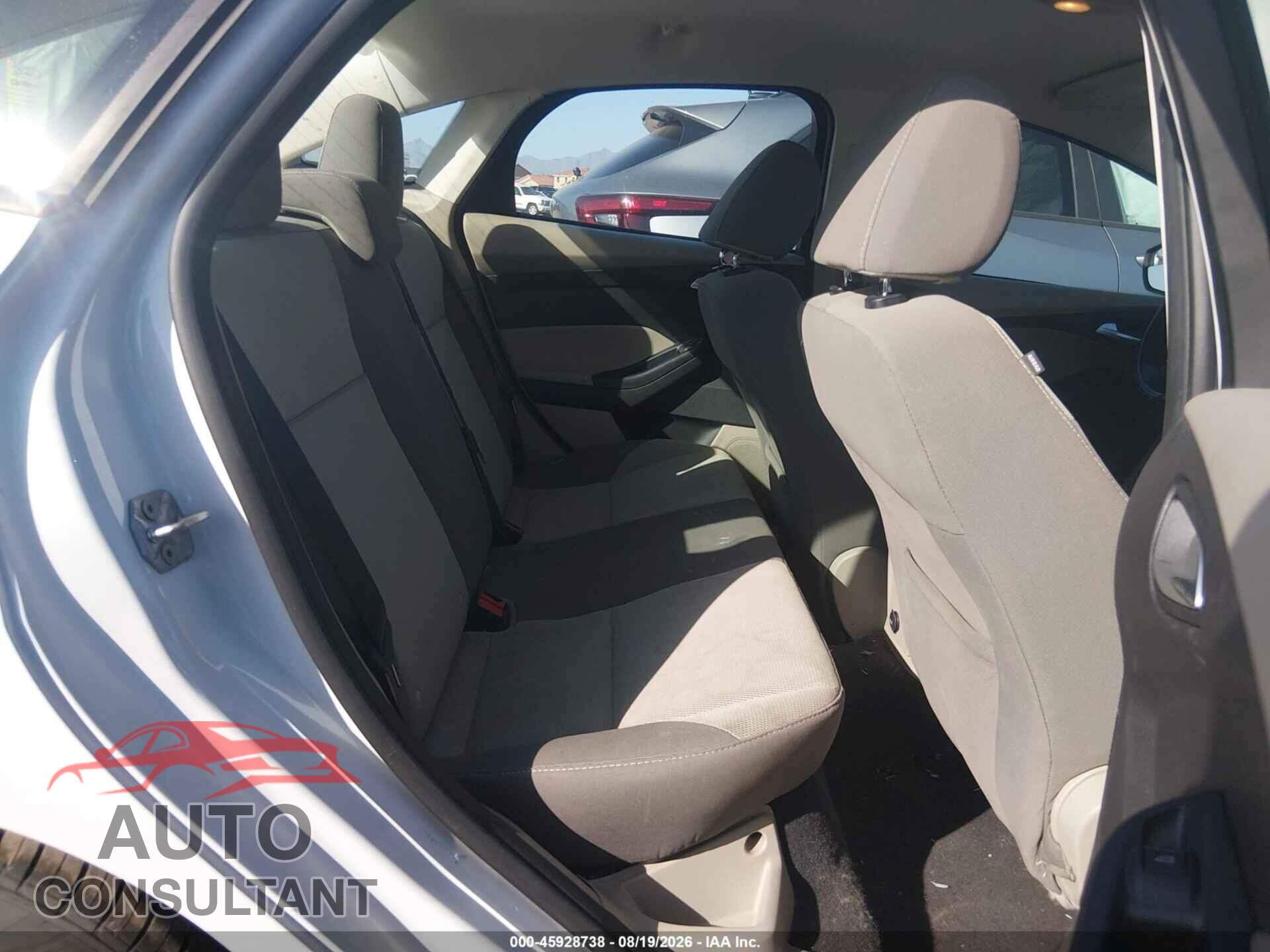 FORD FOCUS 2013 - 1FADP3F21DL290525