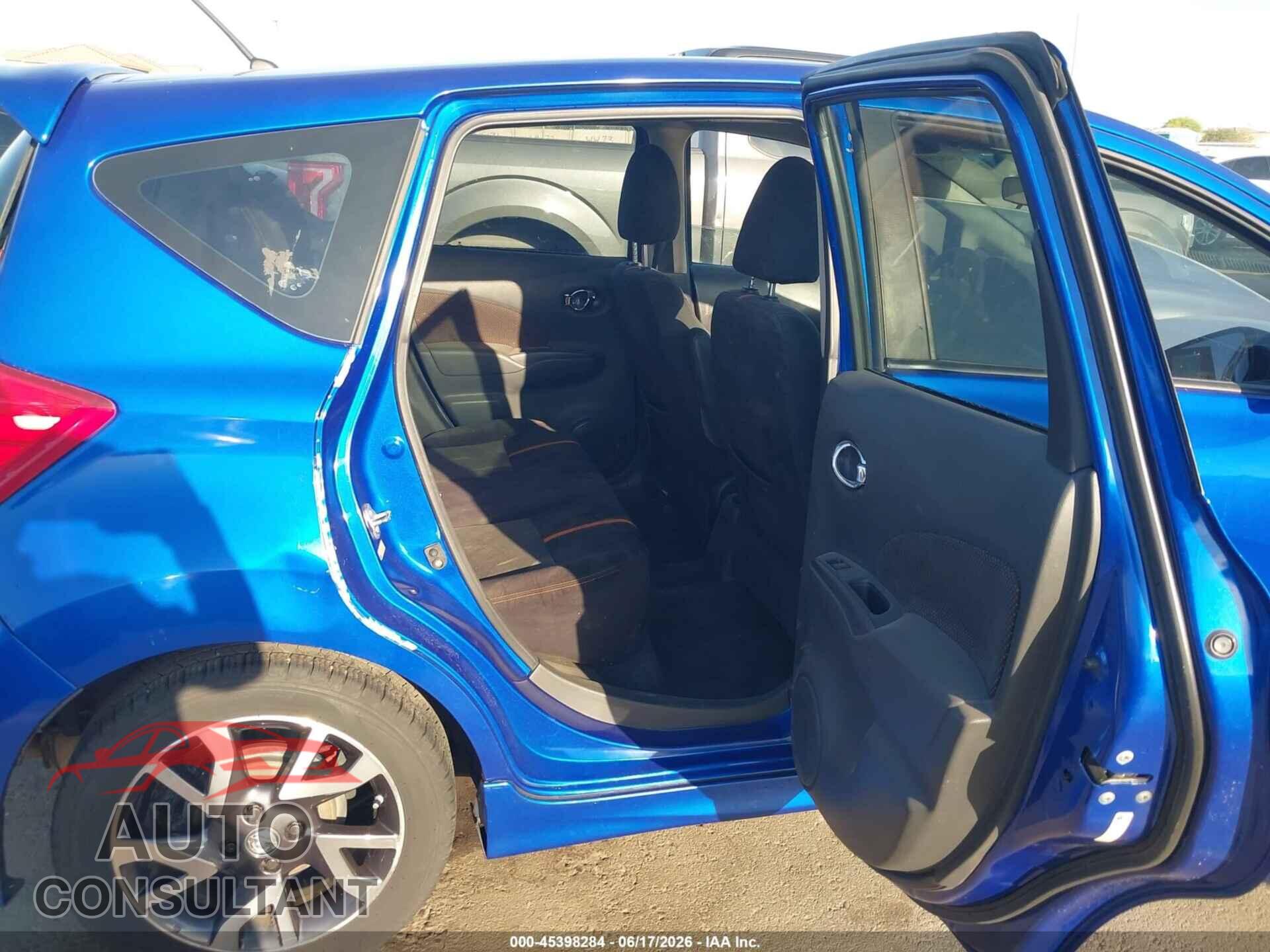 NISSAN VERSA NOTE 2015 - 3N1CE2CP4FL362043